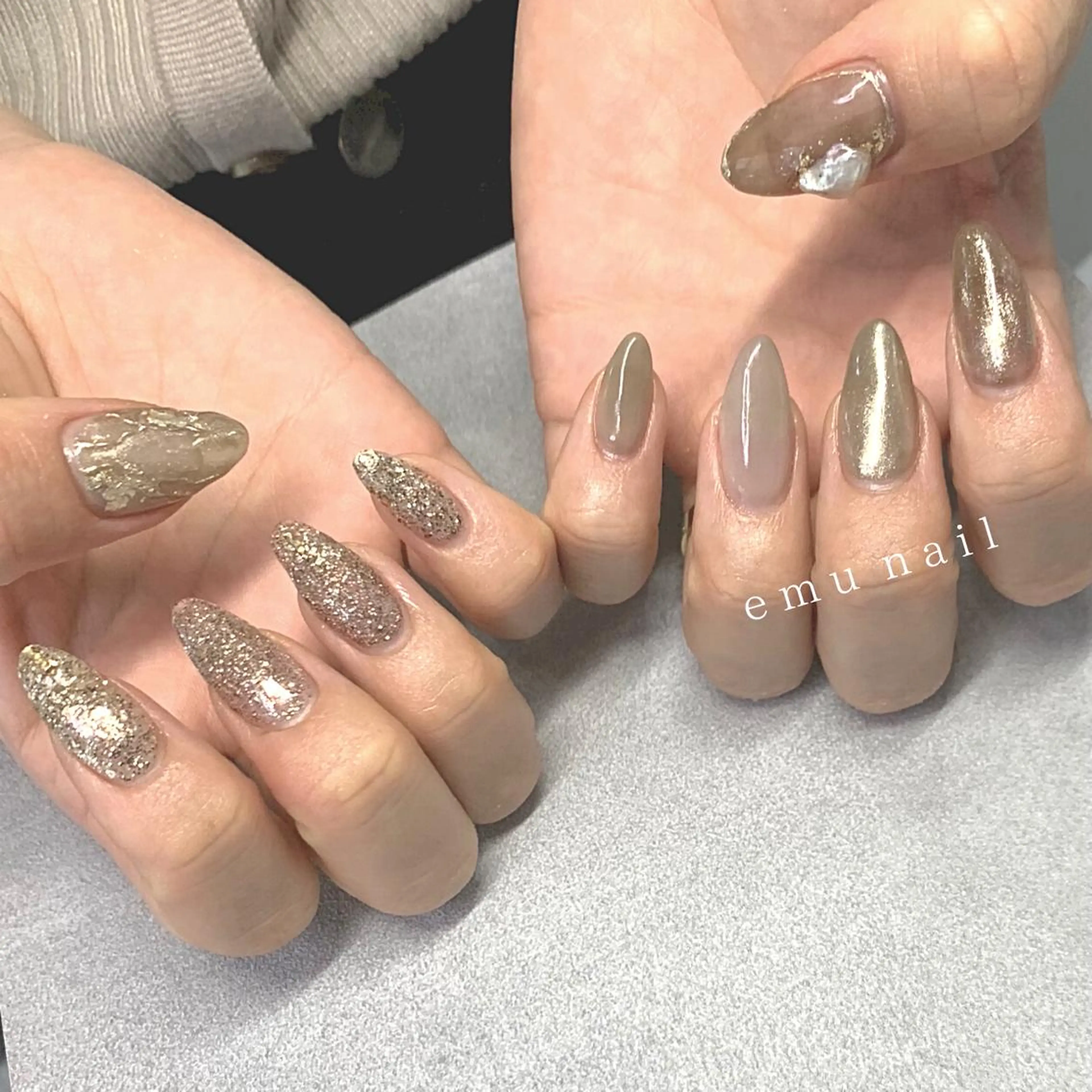 ネイル キラキラネイル ワンカラーネイル シンプルネイル emu nailのネイルデザイン