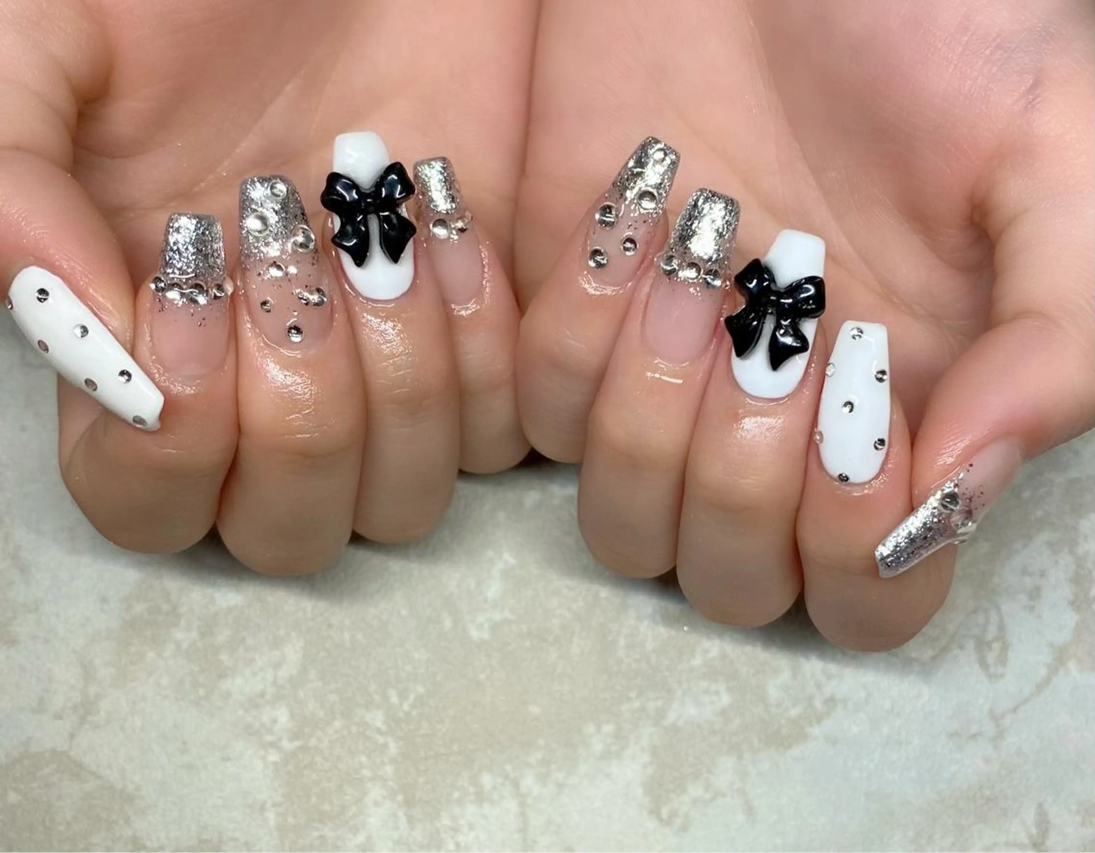 ネイル Lino+ ネイル&よもぎ蒸しのネイルデザイン