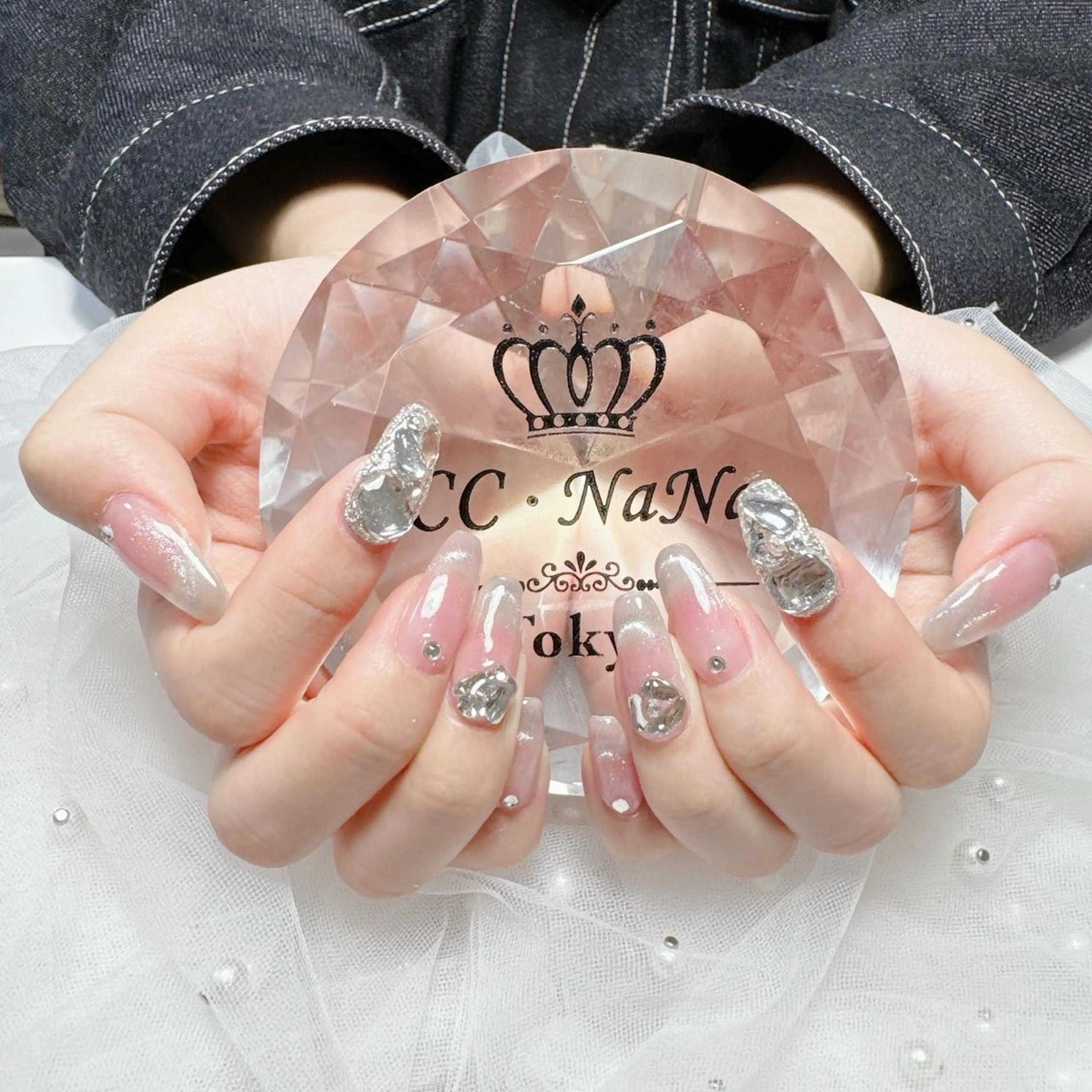 ネイル 持ち込み ハンドネイル 💎CC・NaNa 韓国風ネイル🌙Cのネイルデザイン