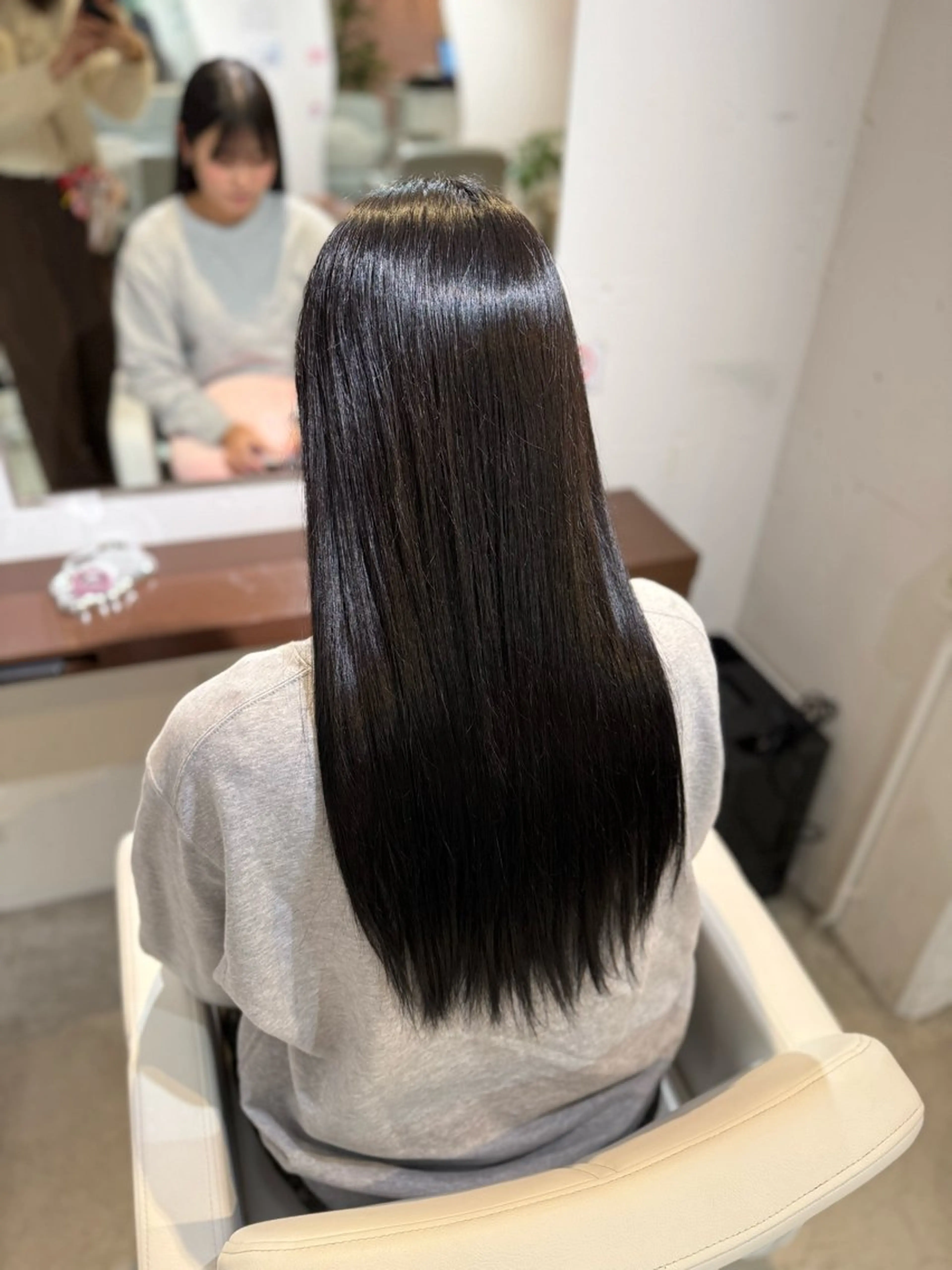 ロング melca. Harukaのヘアスタイル