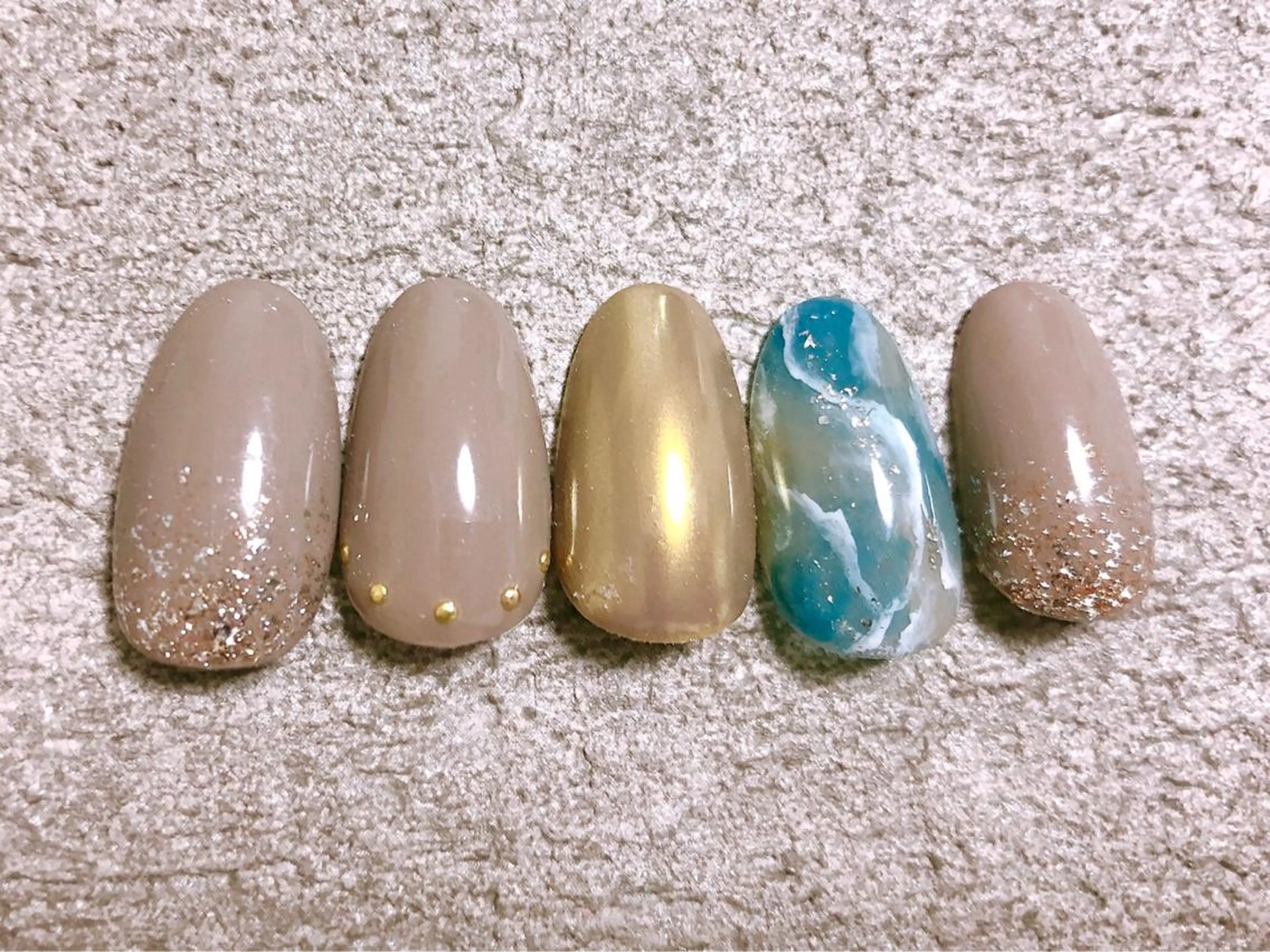 ネイル mogunail &blowのネイルデザイン