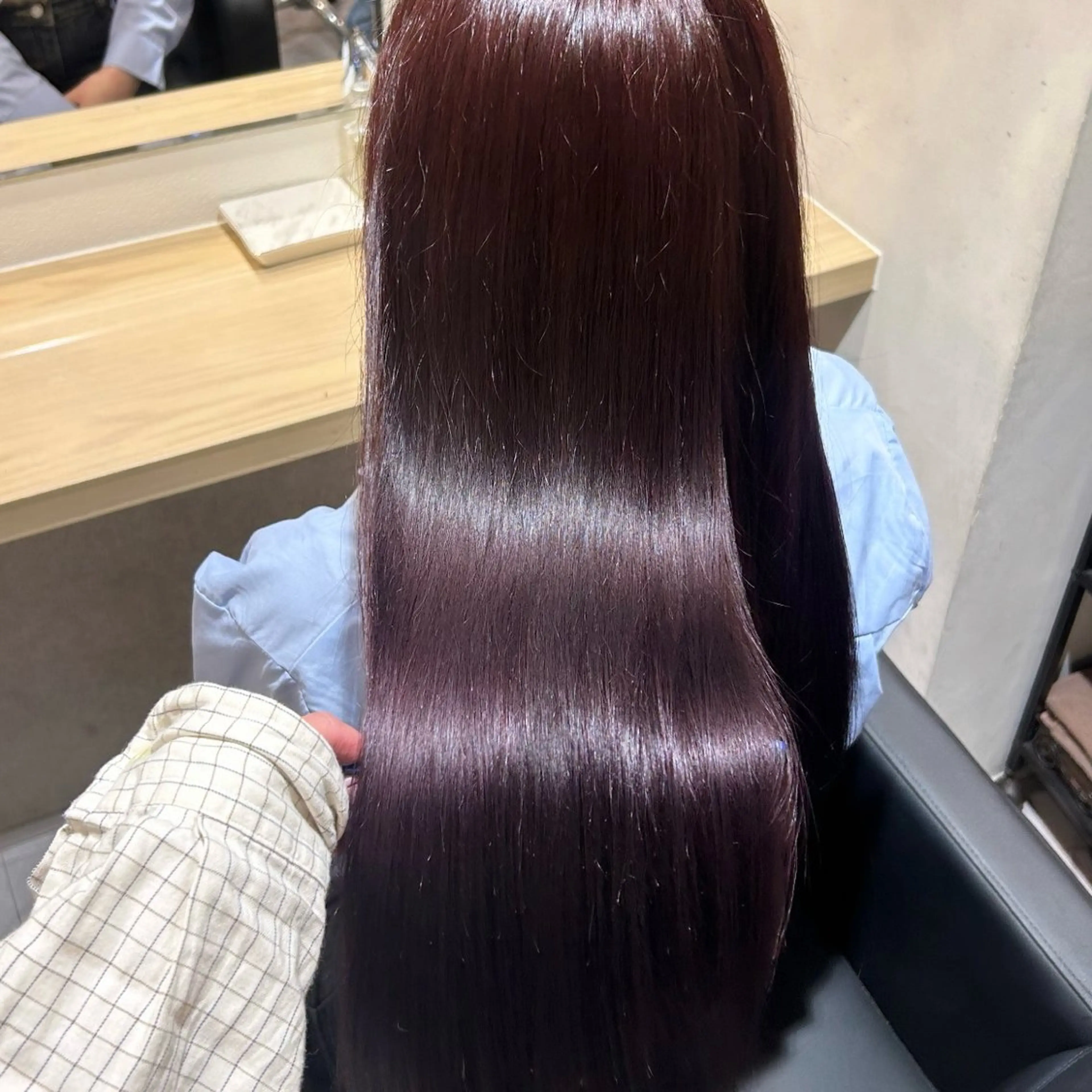 カラー 加藤 麻夢のヘアスタイル