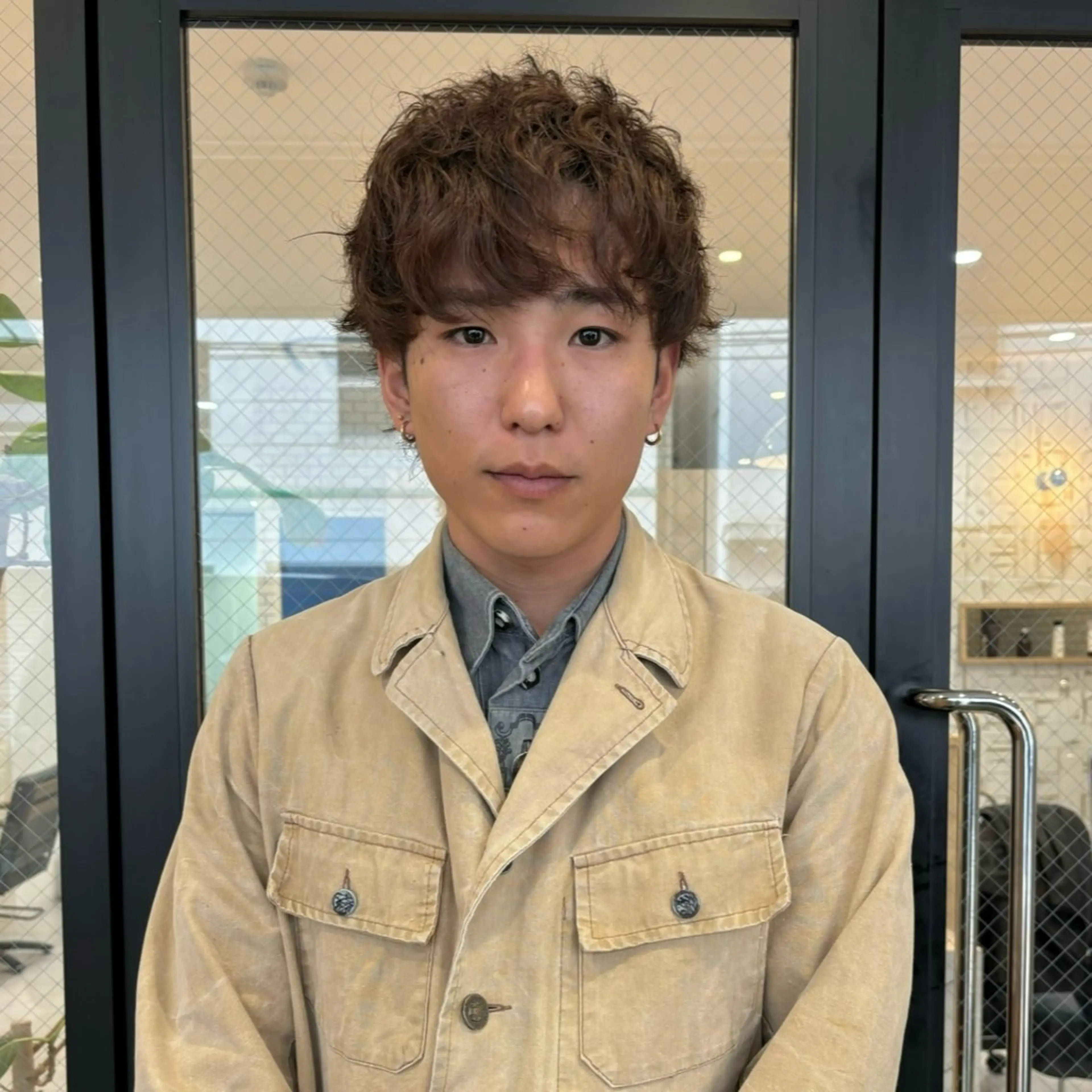 メンズ マッシュ メンズパーマ メンズショート カット ヘアカラー パーマ 【メンズショート 特化】村斎 伶次のヘアスタイル