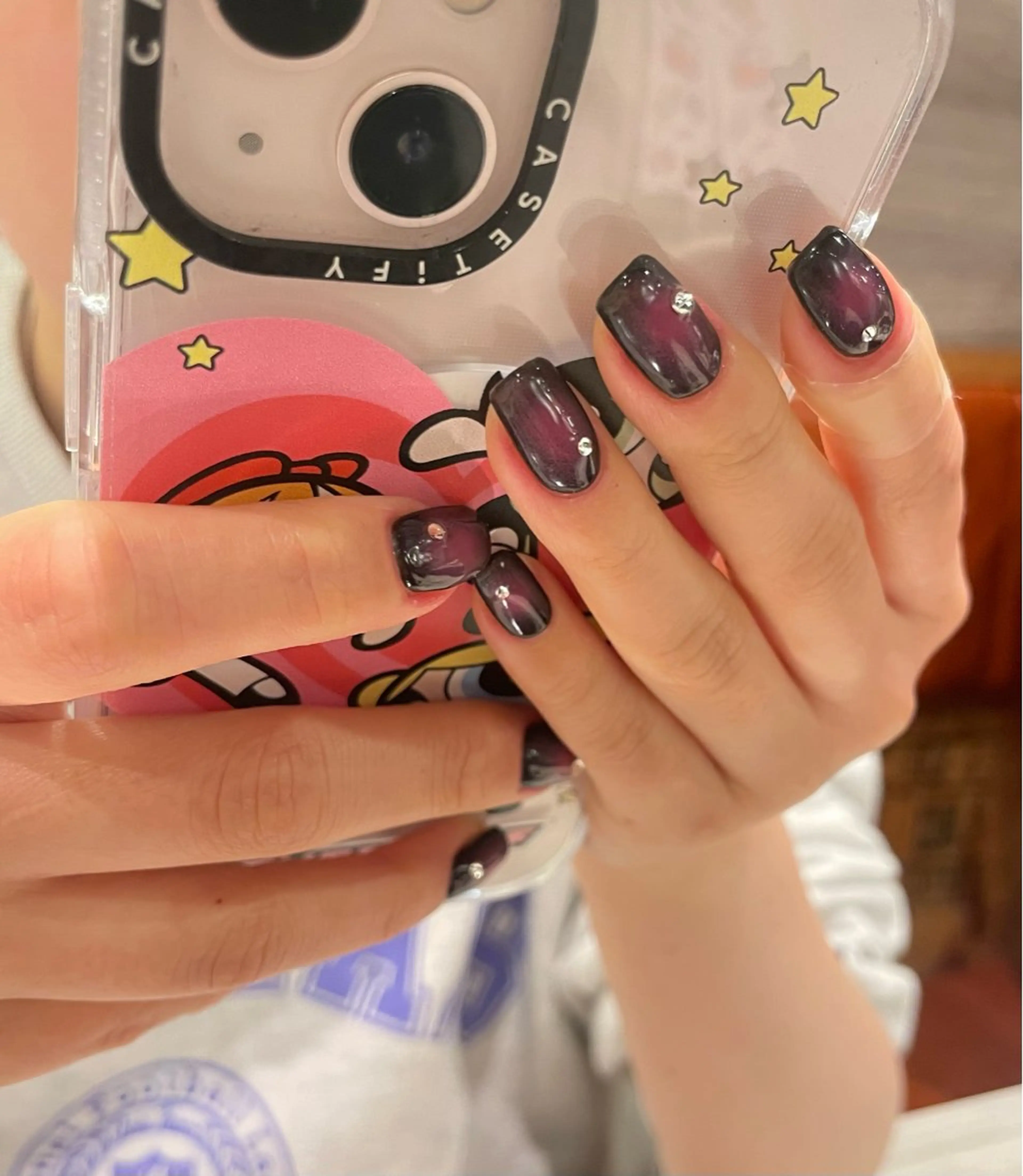 ショート 🫧Sunrich lu🤍のネイルデザイン