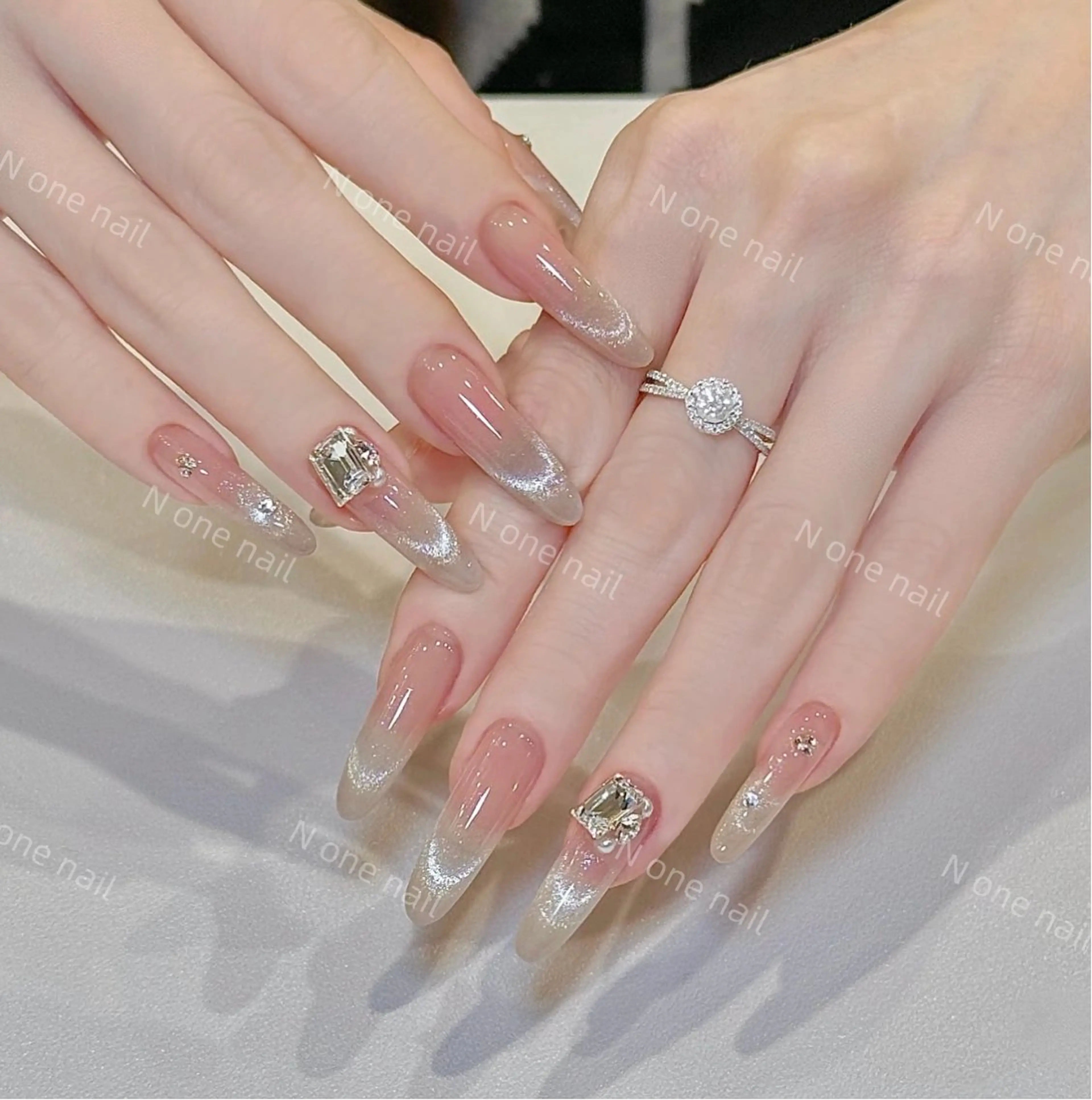 ネイル N.one mei🎀のネイルデザイン