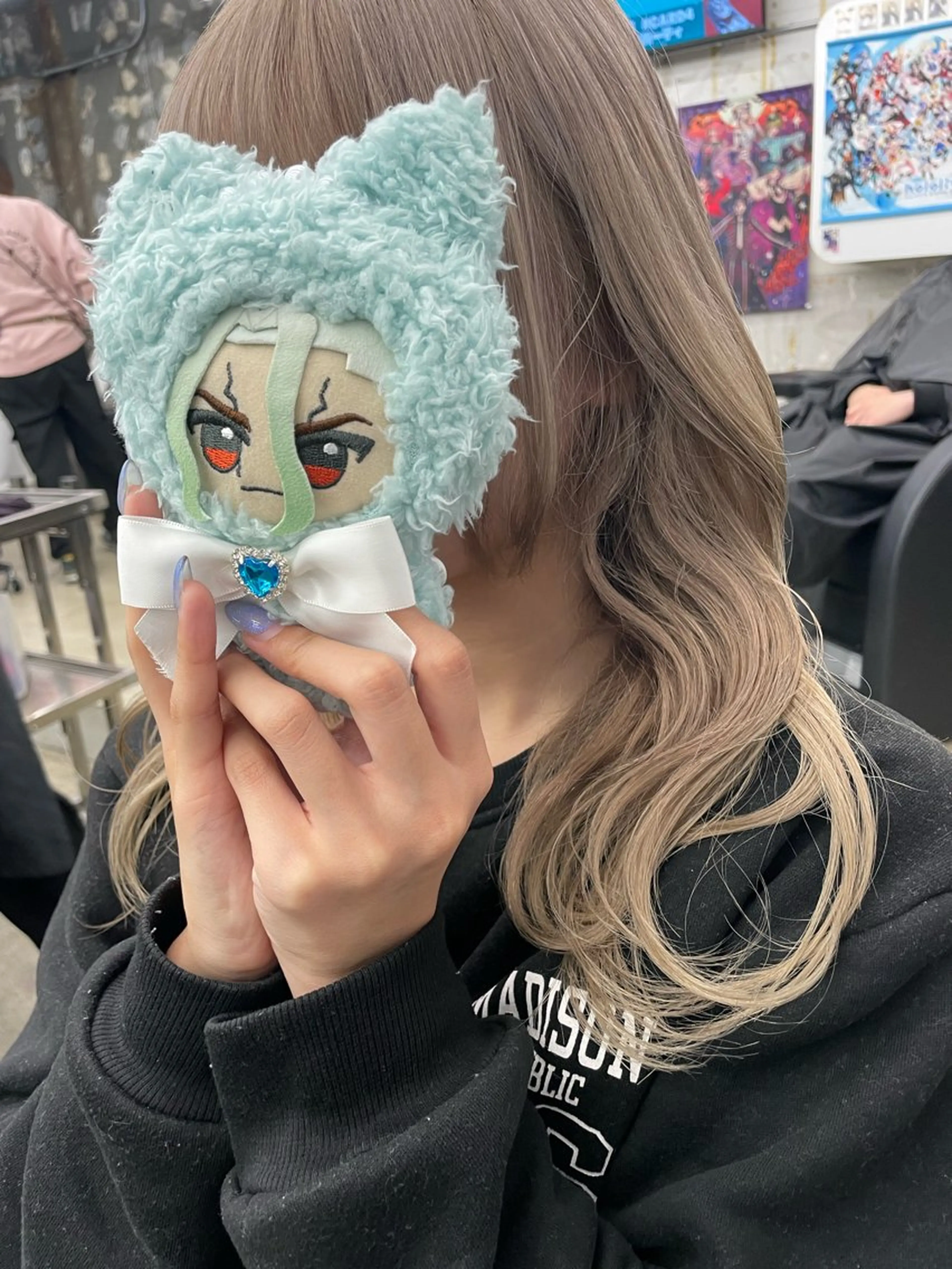 ミディアム カラー ヘアカラー トリートメント インナーカラー 推し ブリーチ  髪質改善のヘアスタイル