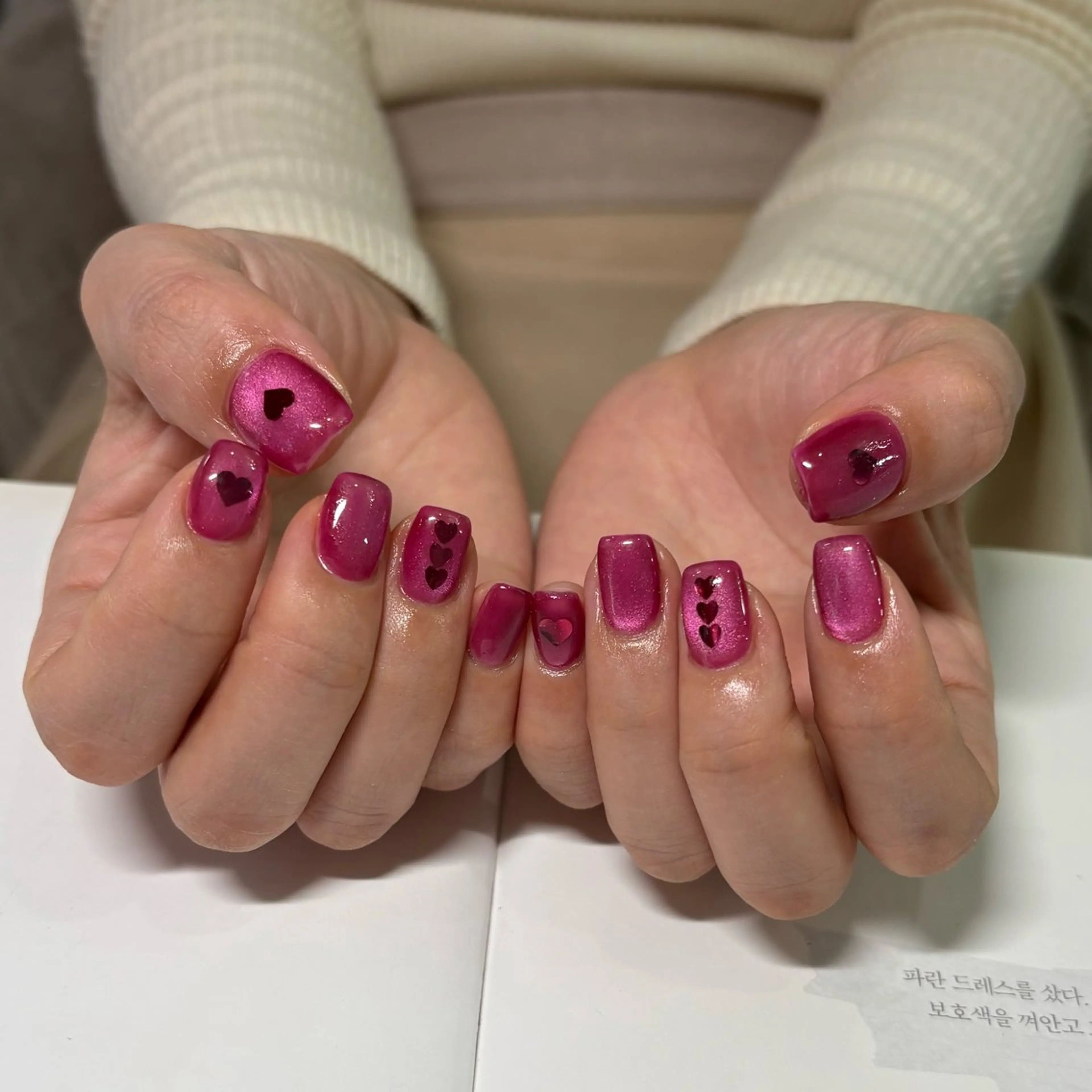 ネイル ハート ハンドネイル ネイルズシャトン🪡 ネイリスト齊藤のネイルデザイン