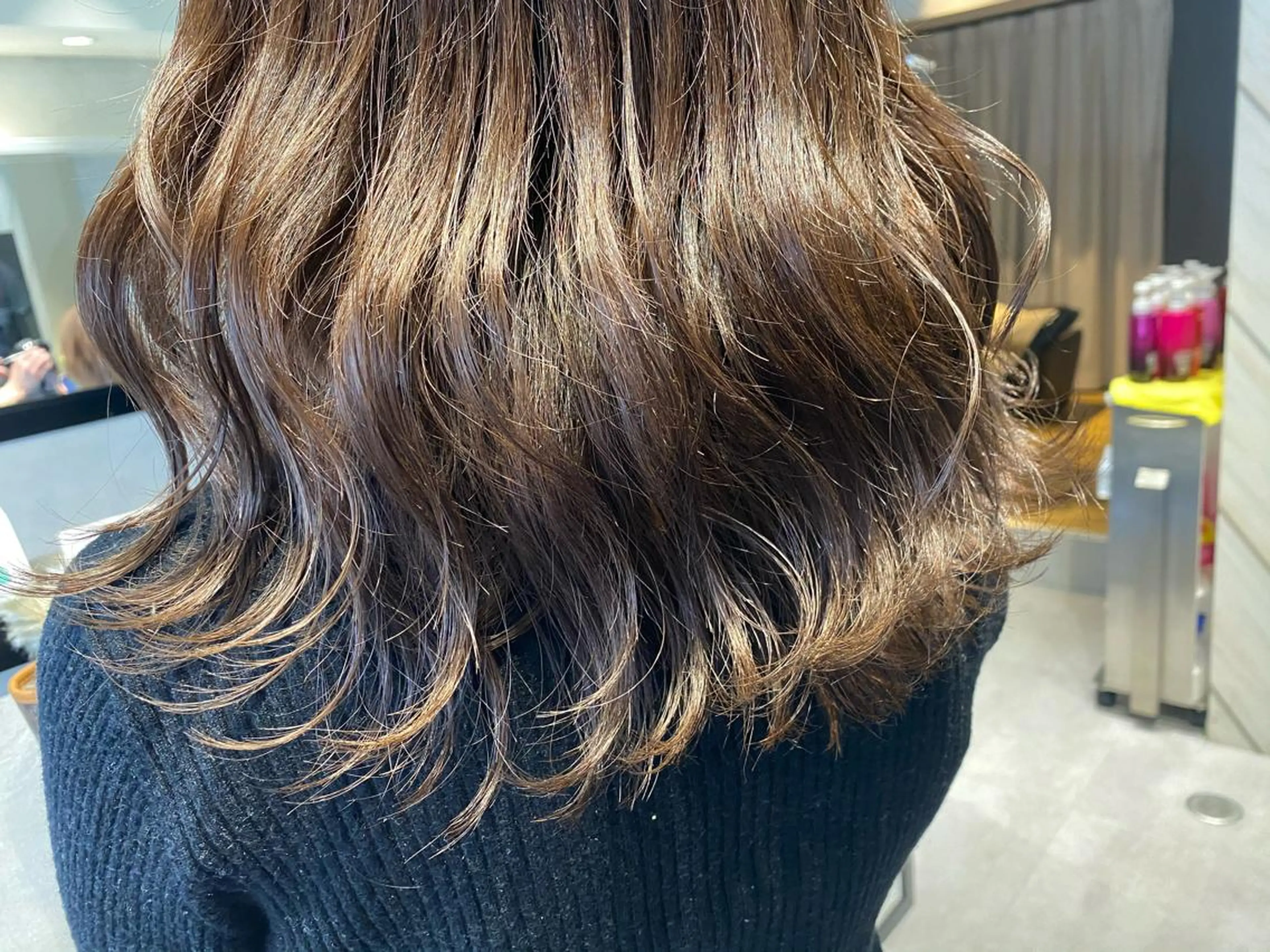 ミディアム カラー ヘアカラー ベージュ指名No1 加賀詩織のヘアスタイル