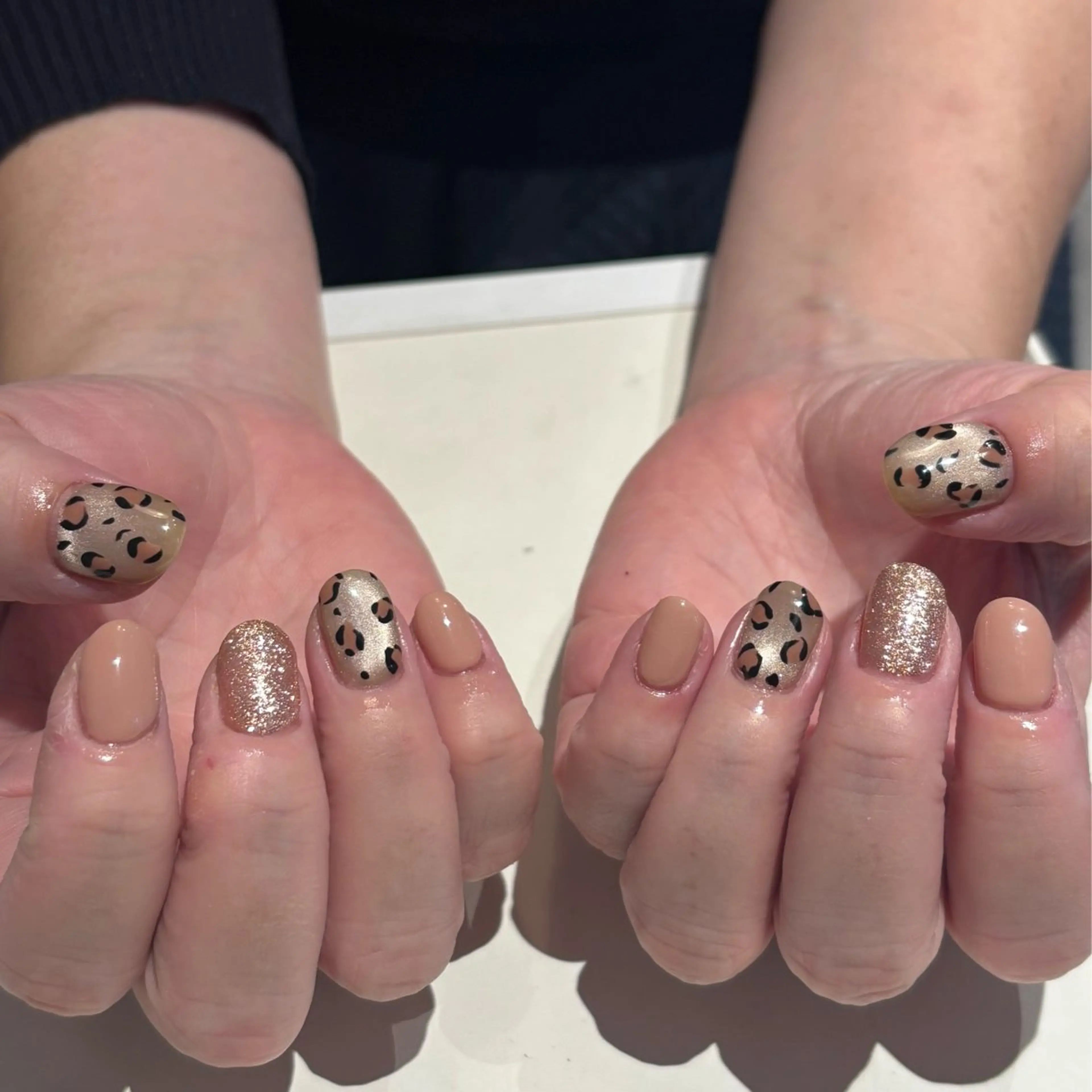 ネイル ハンドネイル 石川 萌香のネイルデザイン