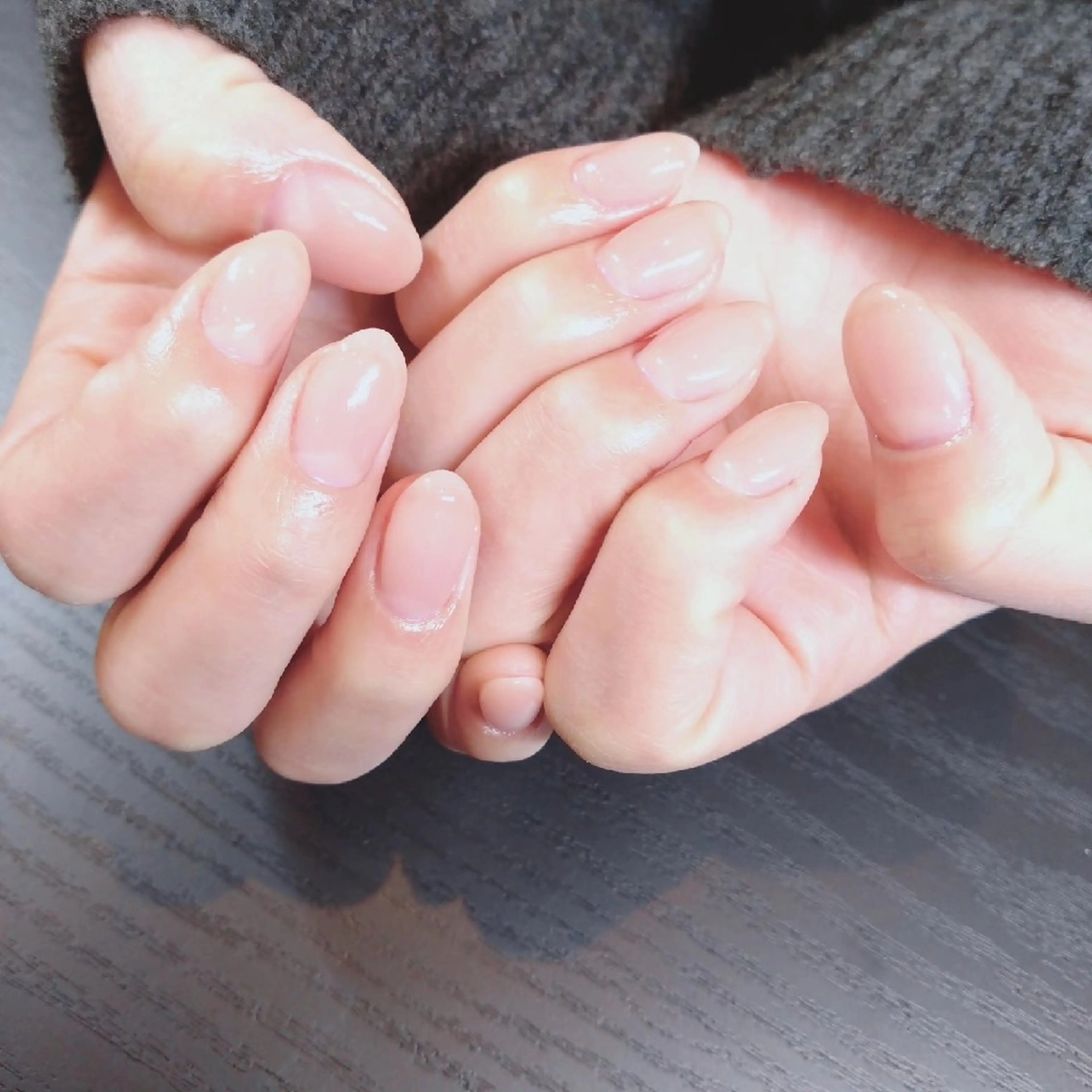 Handꕤ︎︎ワンカラーの写真