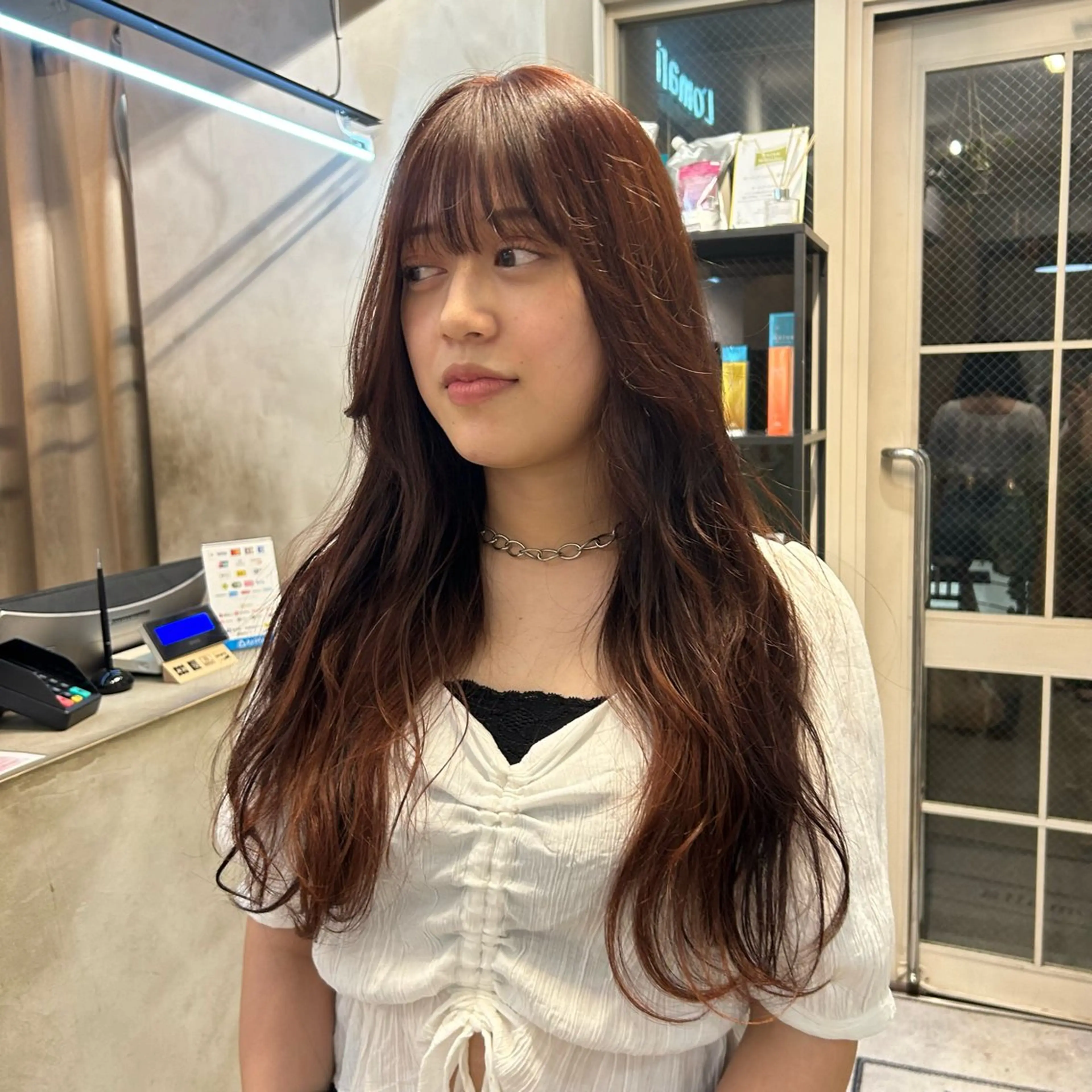 ロング カラー ブラウンカラー レッドカラー レッドブラウン ヘアカラー じゅわっと暖色カラー 🍊Moemiのヘアスタイル