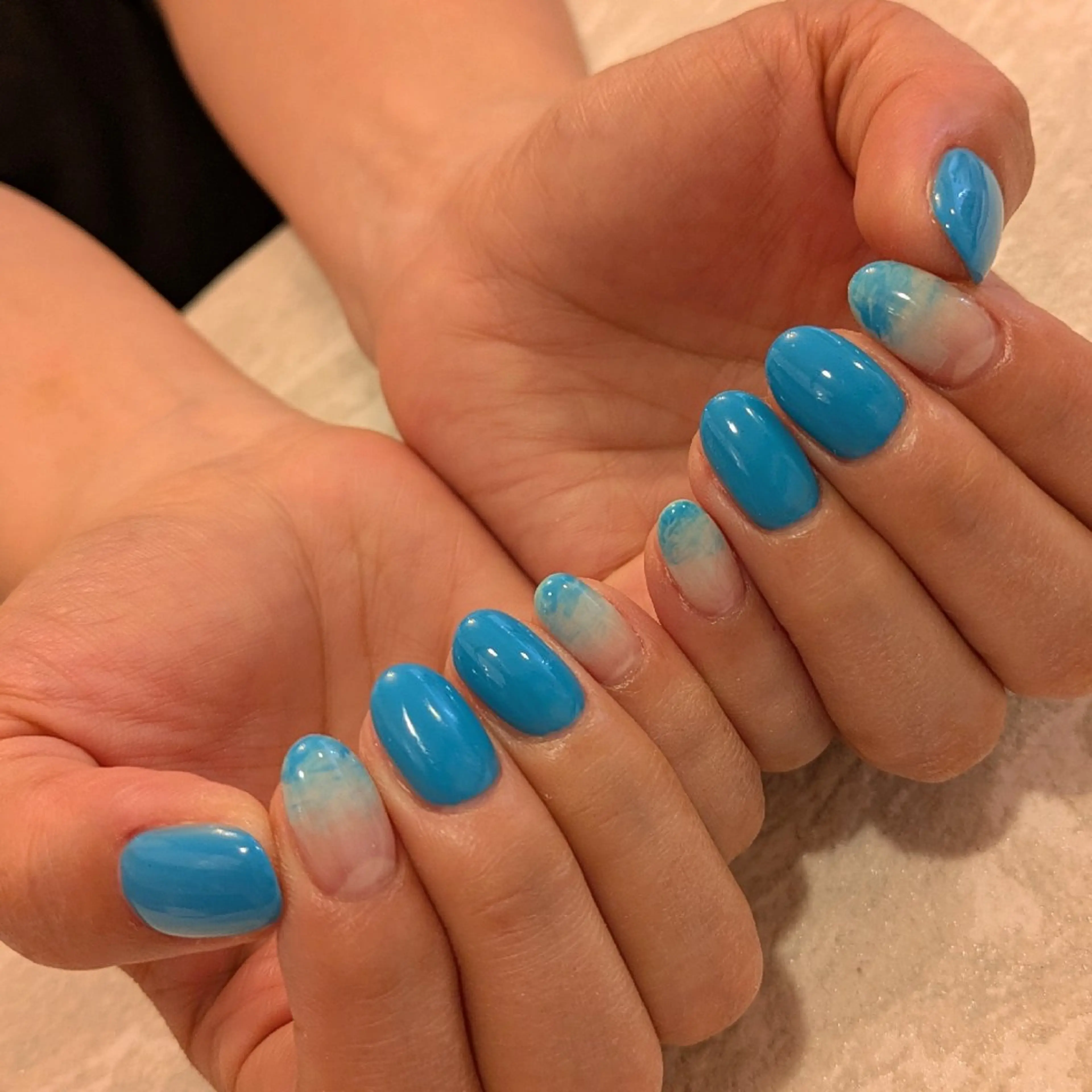 ネイル 大理石ネイル(マーブル) ジェヌインネイル 河内のネイルデザイン