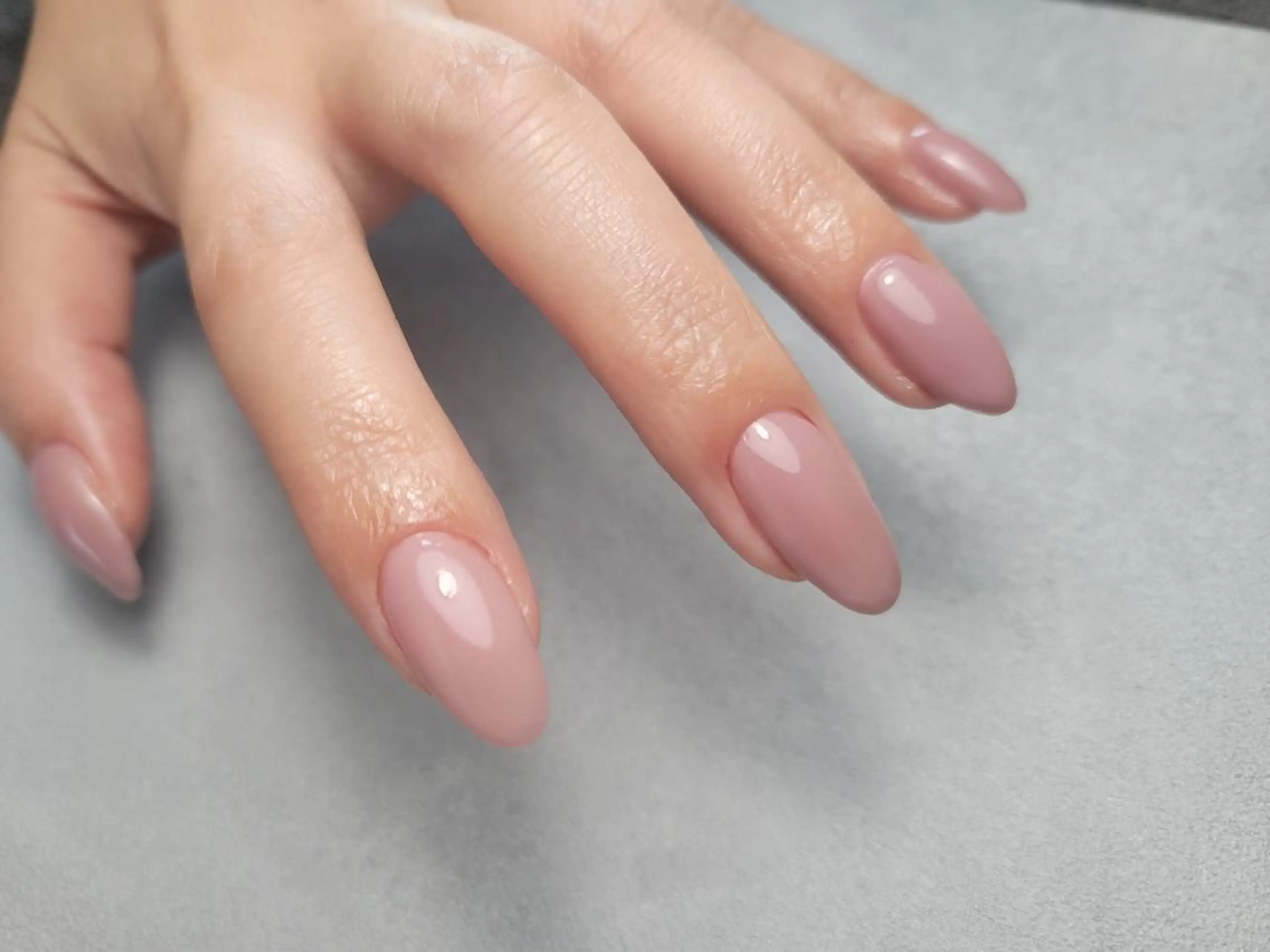 ネイル ワンカラーネイル ハンドネイル ハンドケア MU5-nail 金山ネイルサロンのネイルデザイン