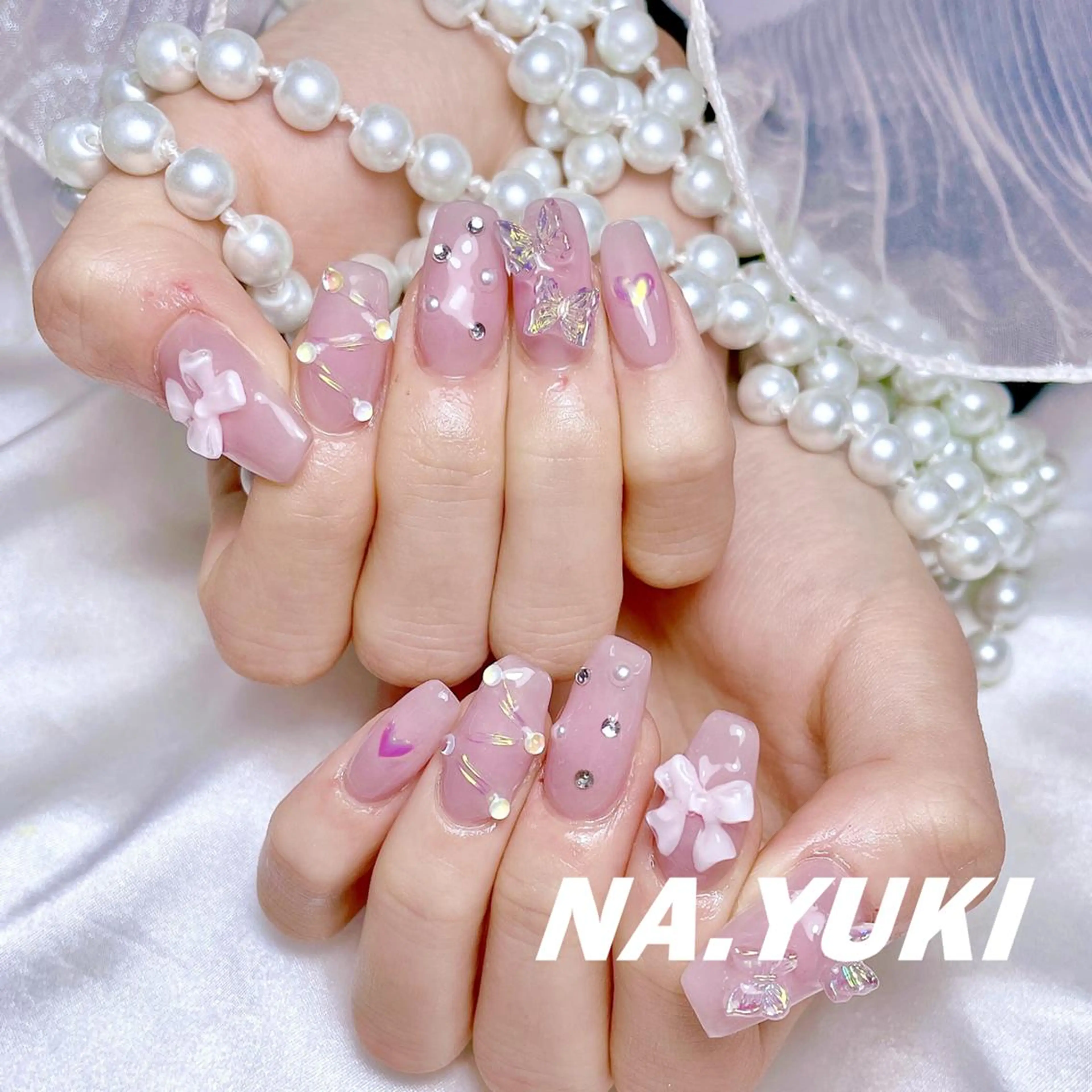 ネイル ✨ Riooo_のネイルデザイン