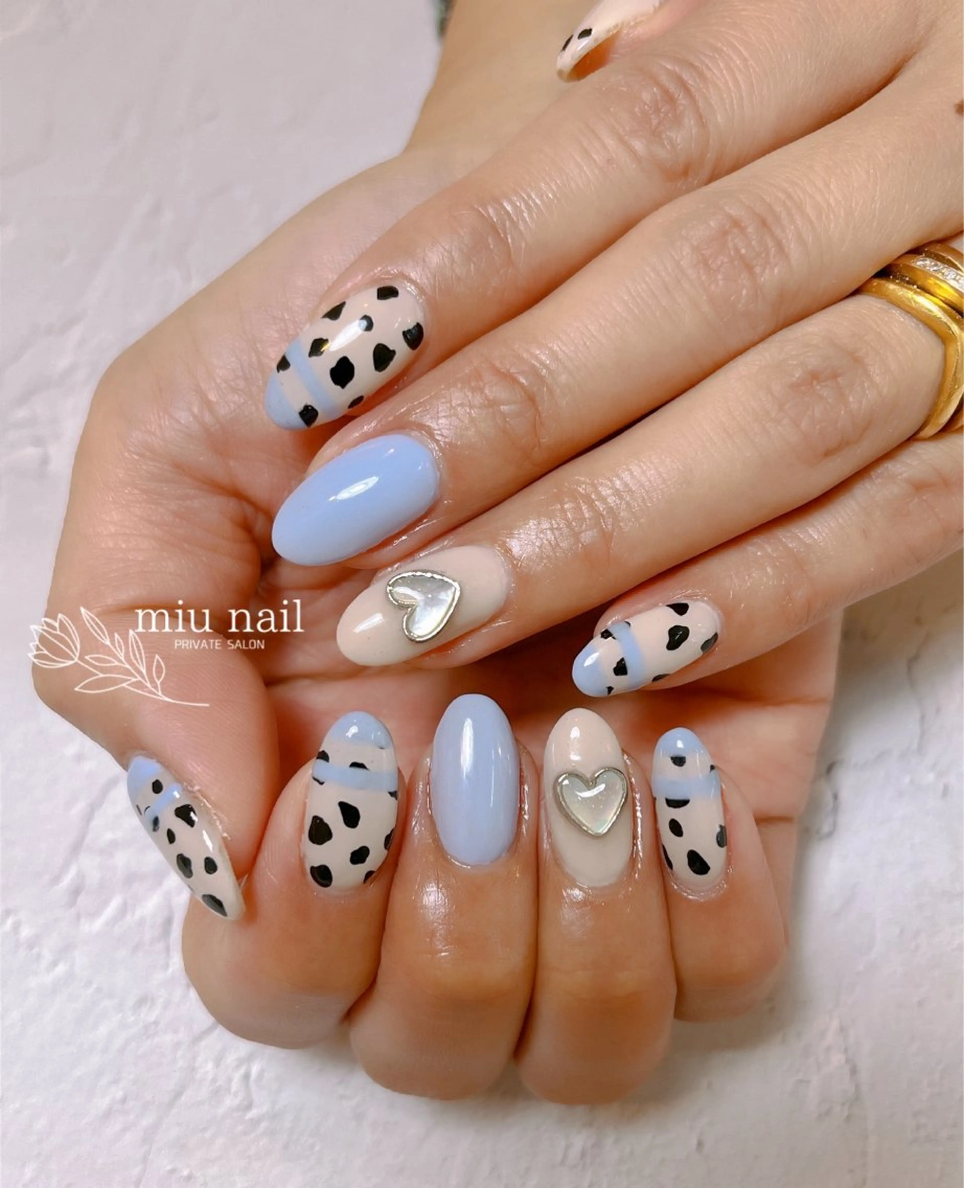 ネイル 杉本 孝美のネイルデザイン