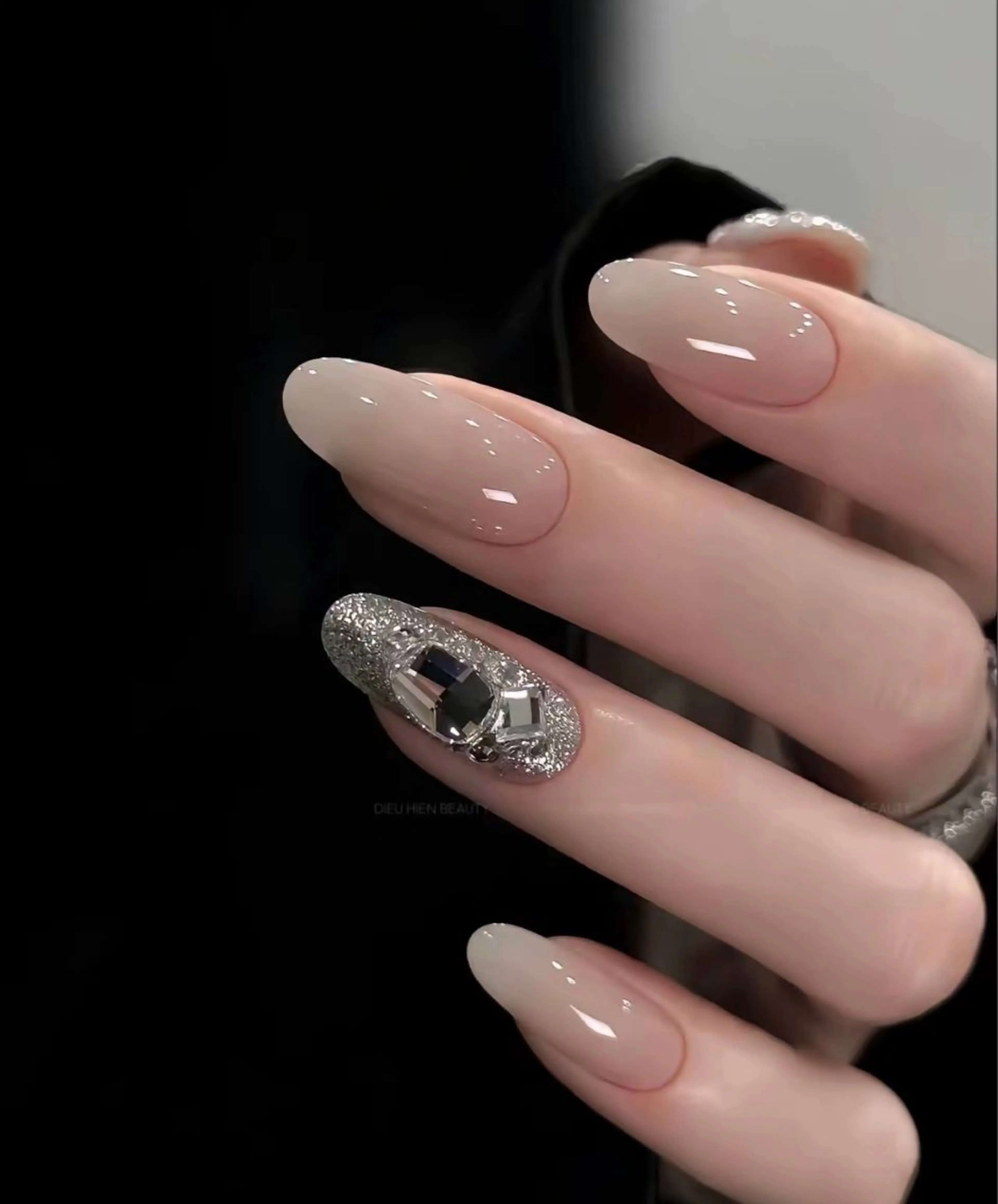 ネイル SARAH ネイルサロンのネイルデザイン