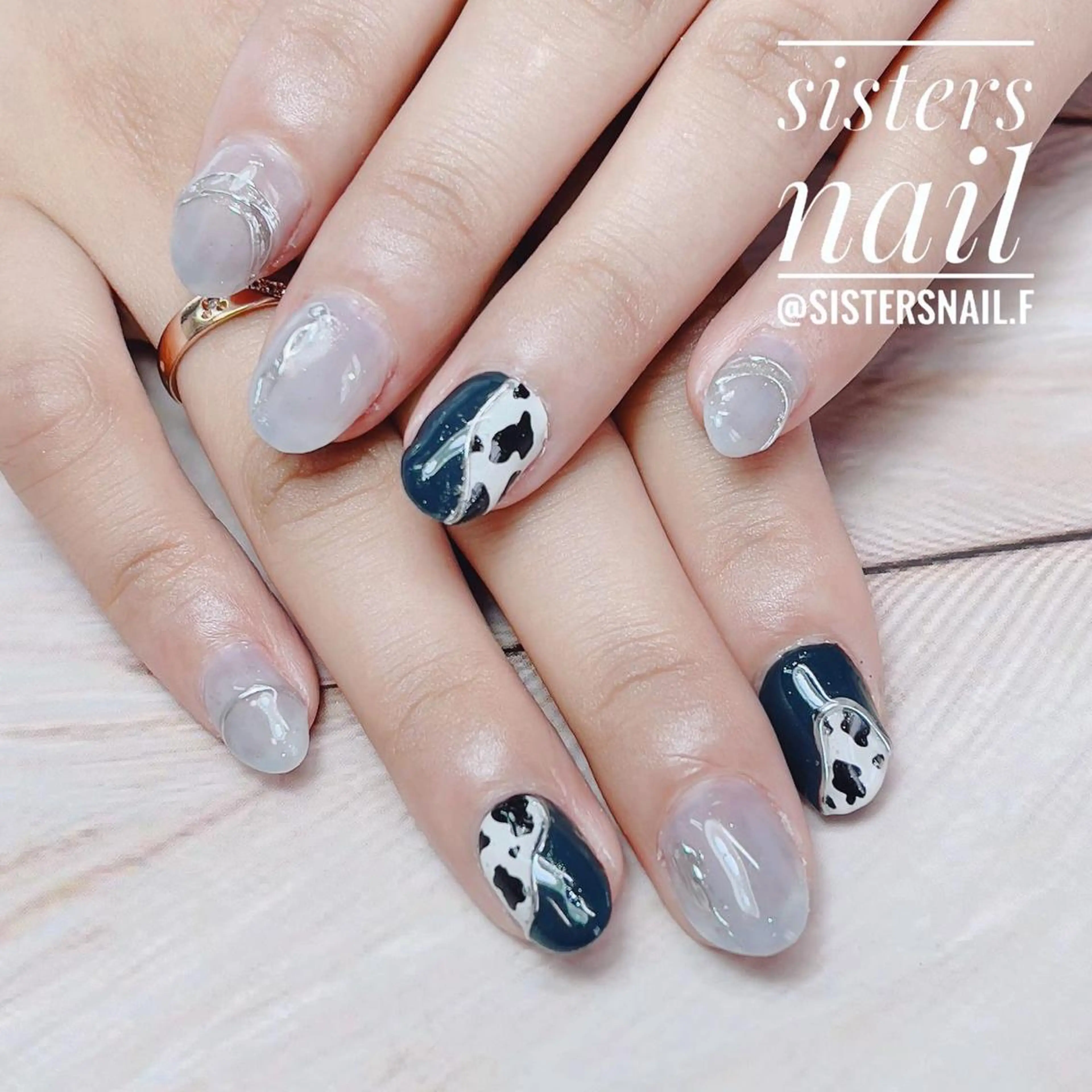 ネイル アートネイル ブルー ジェルネイル ゴールド グリーン sisters nail.fのネイルデザイン