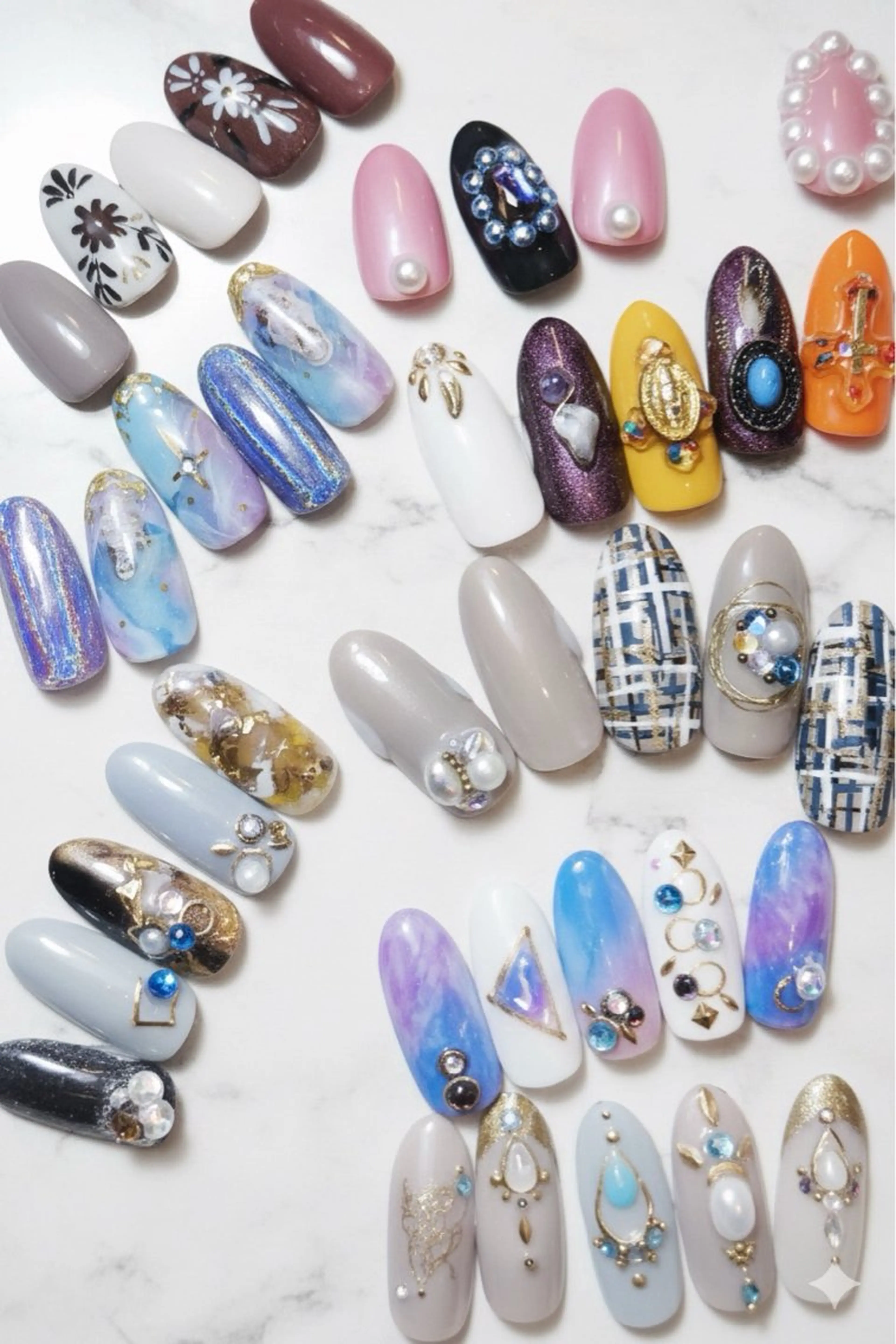 オフ無 定額9300円➡7700円の写真