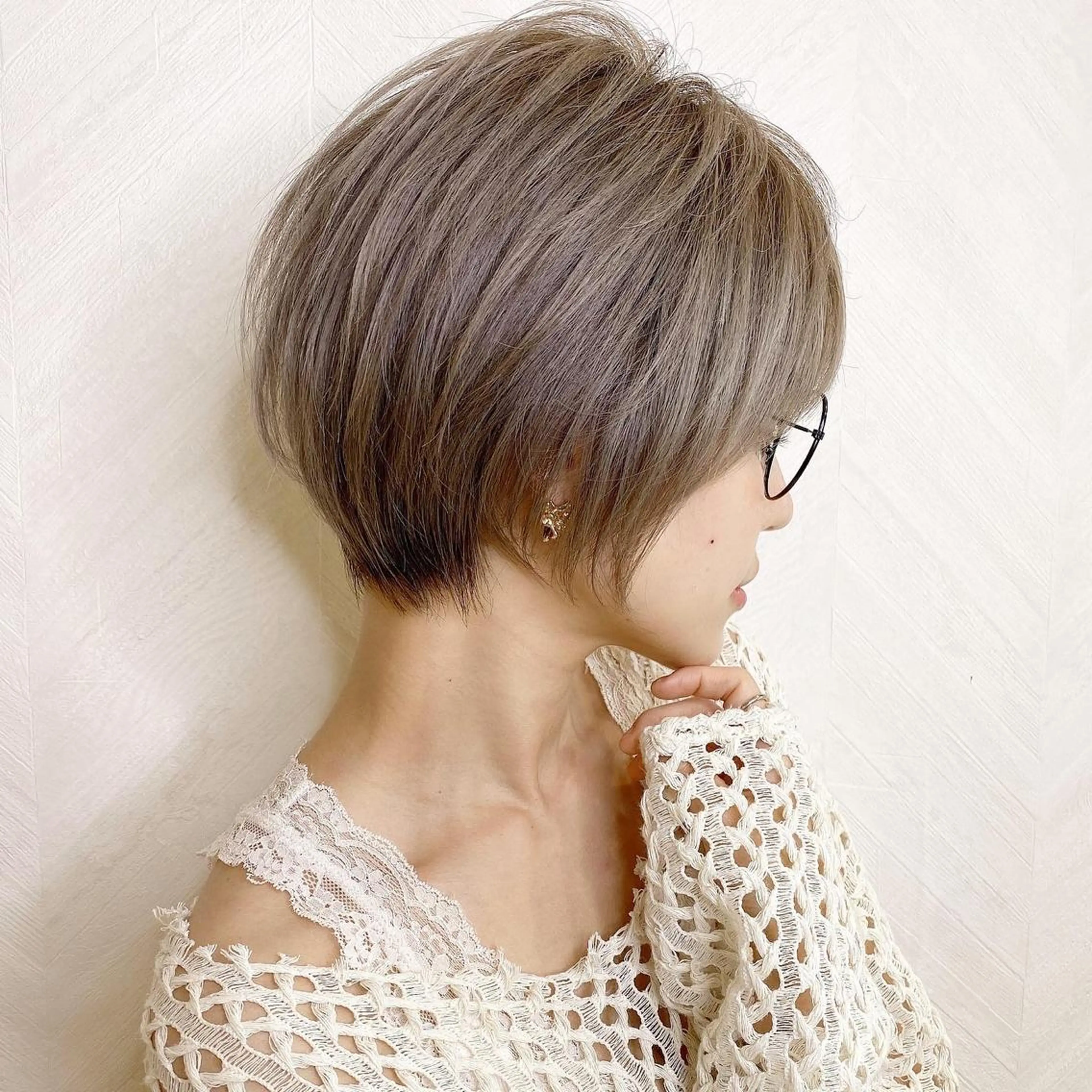 ショート カラー ヘアカラー トリートメント 🌟モテ髪ショート 🌟店長　津賀涼のヘアスタイル