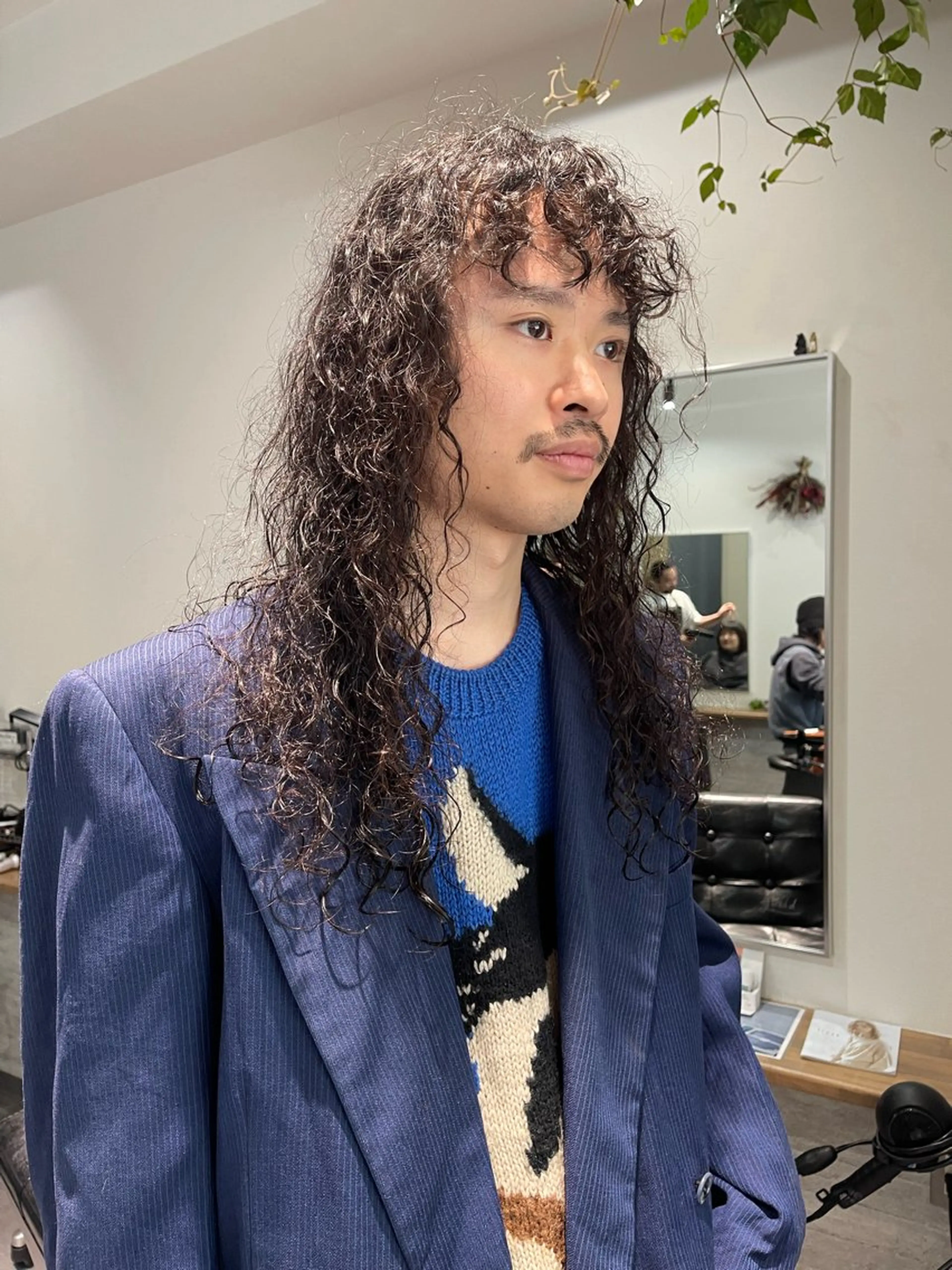 ロング パーマ メンズ メンズパーマ アトム/ウルフ パーマ/レイヤーのヘアスタイル