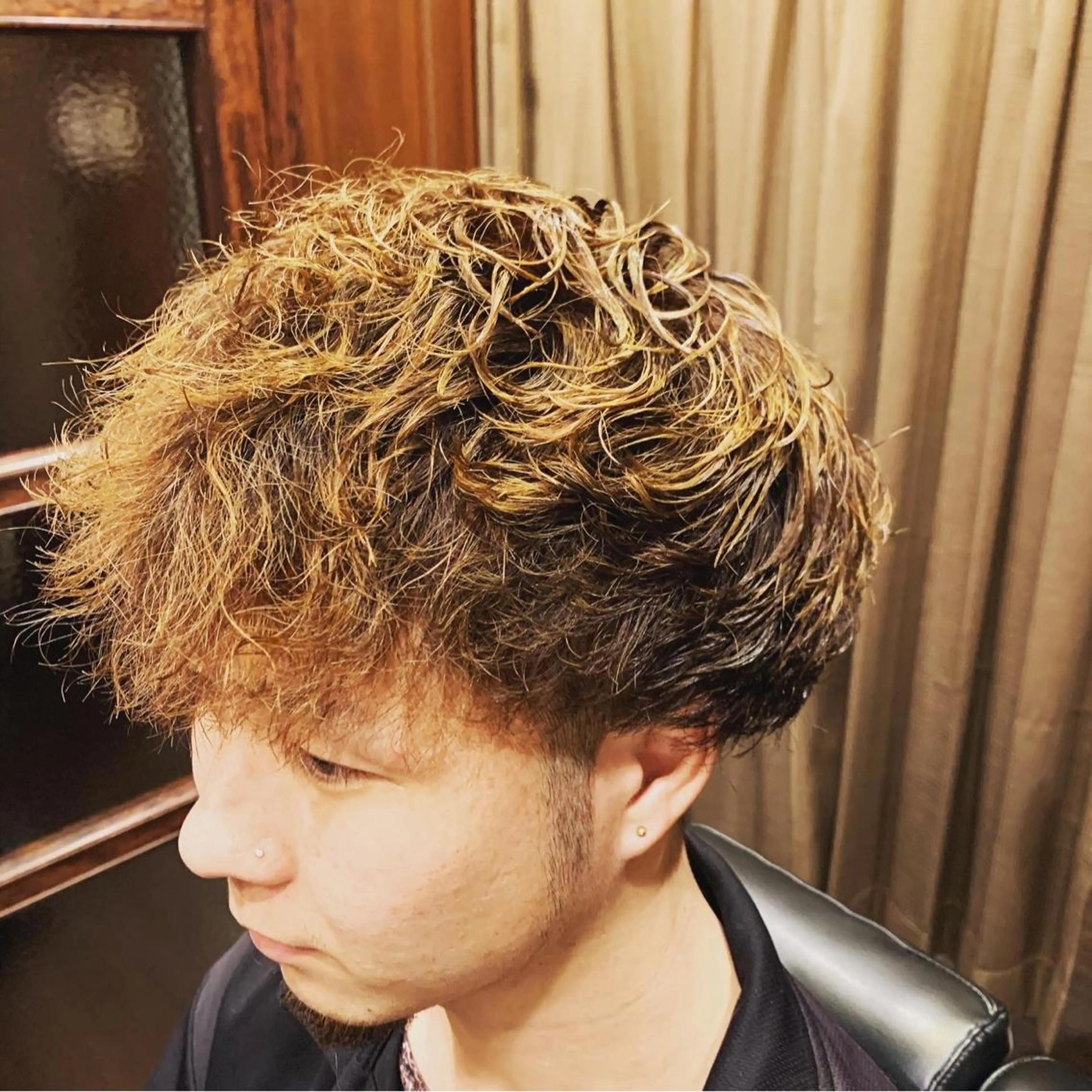 ショート パーマ メンズ ひらお あおとのヘアスタイル