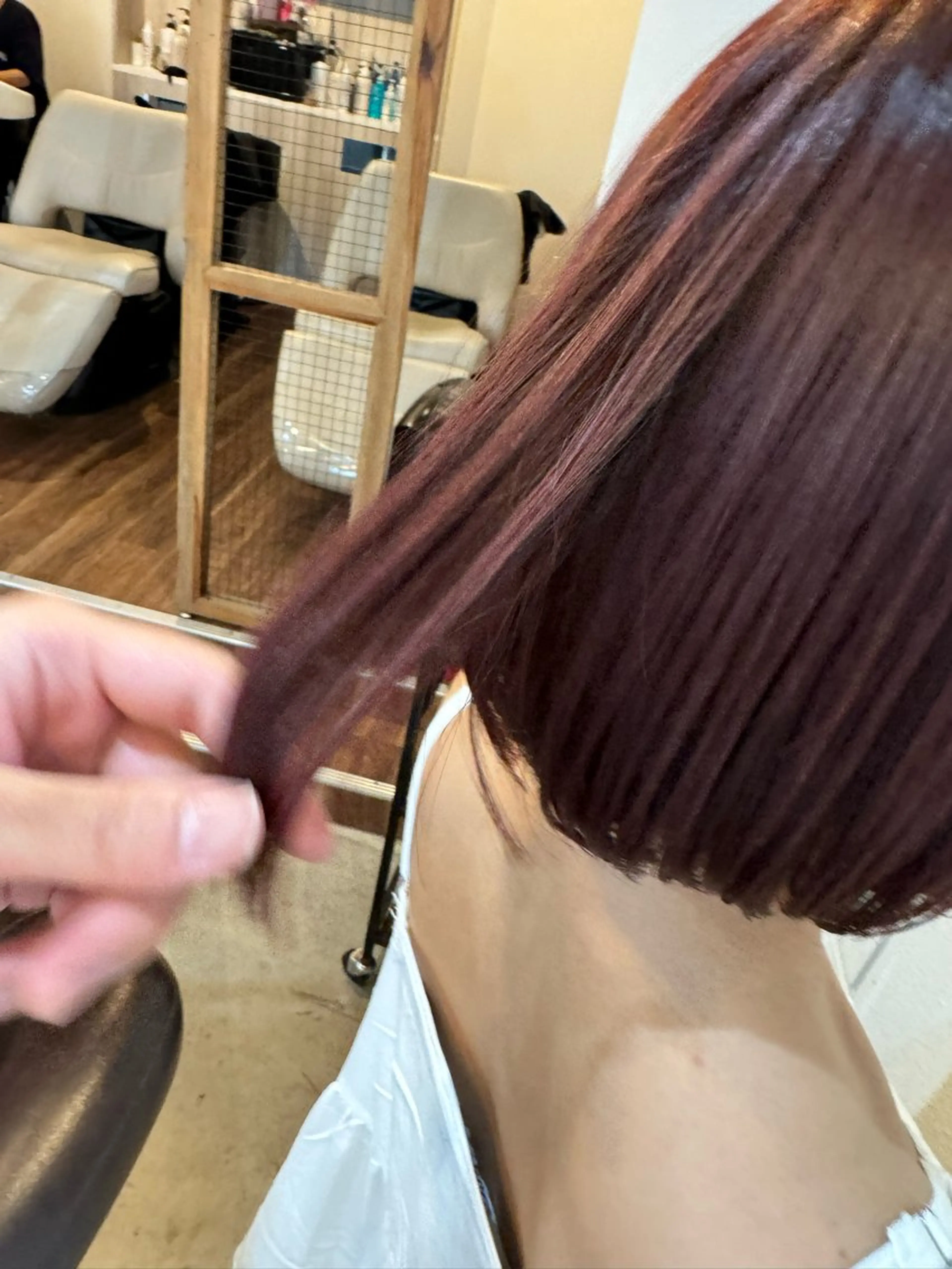 ショート カラー カット ヘアカラー 透け感/ハイトーン/ レイヤー/小山田のヘアスタイル