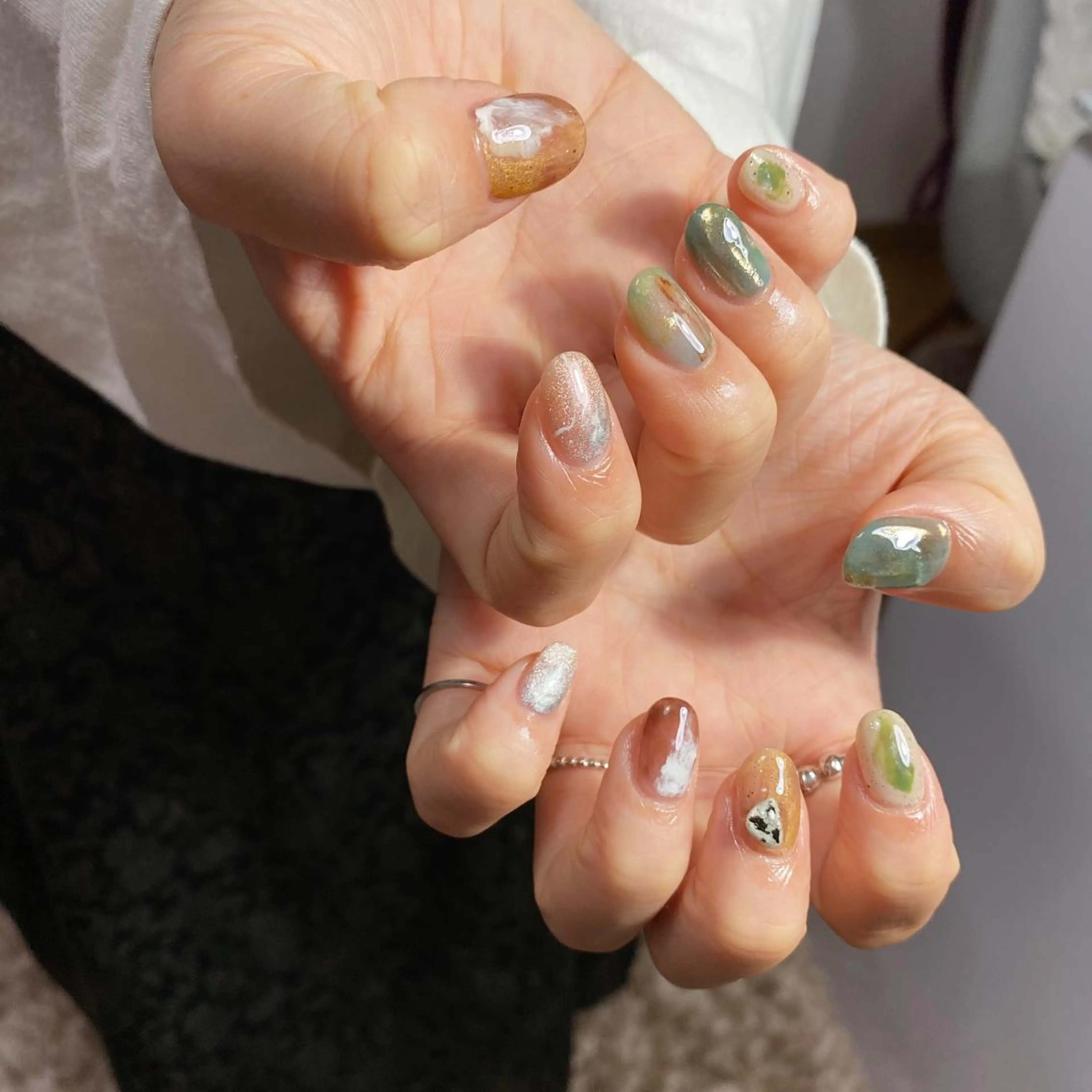 ネイル ニュアンスネイル lcoco nailのネイルデザイン