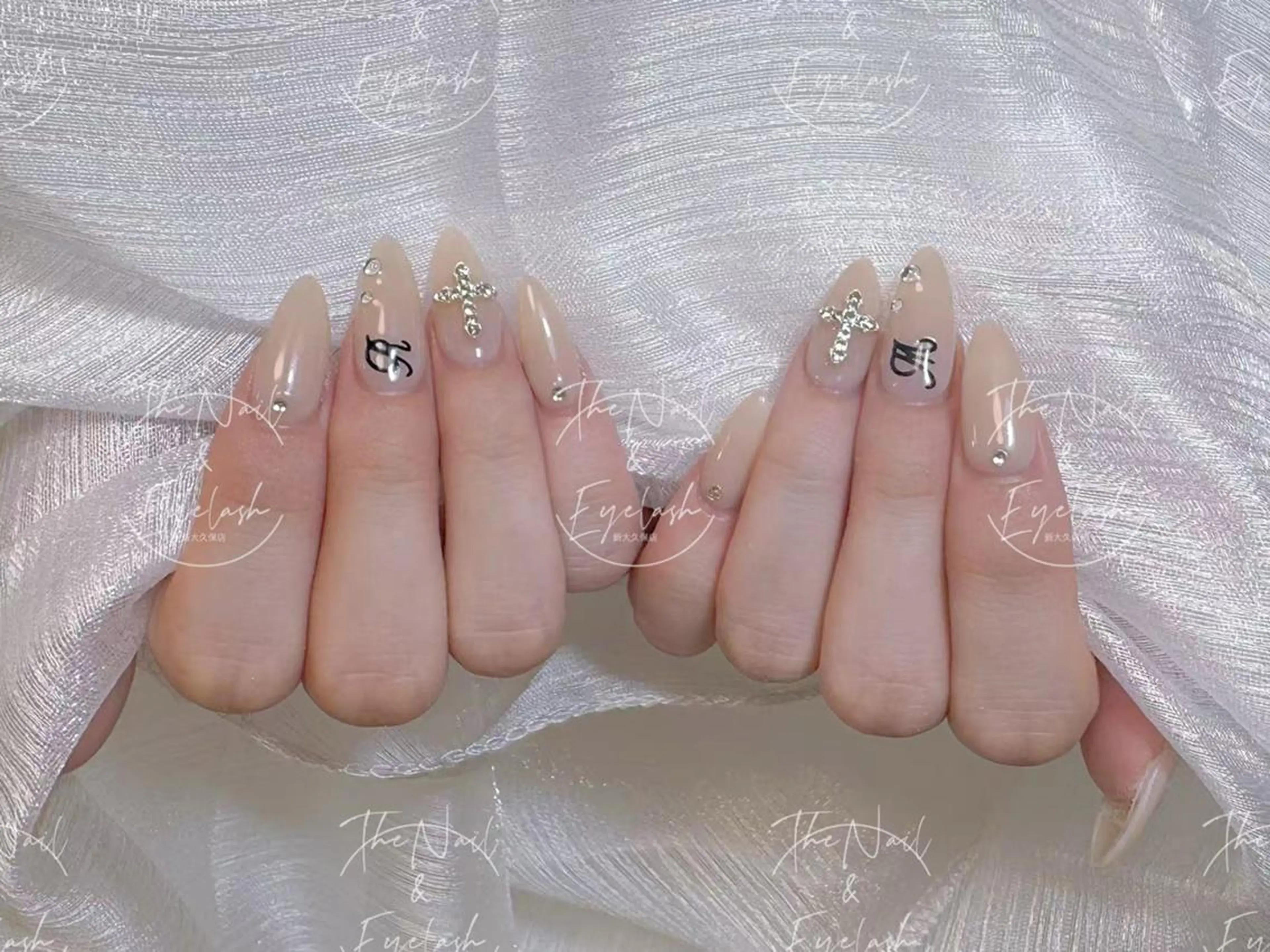 ネイル ガーリー ハート キラキラネイル 韓国ネイル ロングネイル ハンドネイル ハンドケア The Nail 新大久保店のその他イメージ