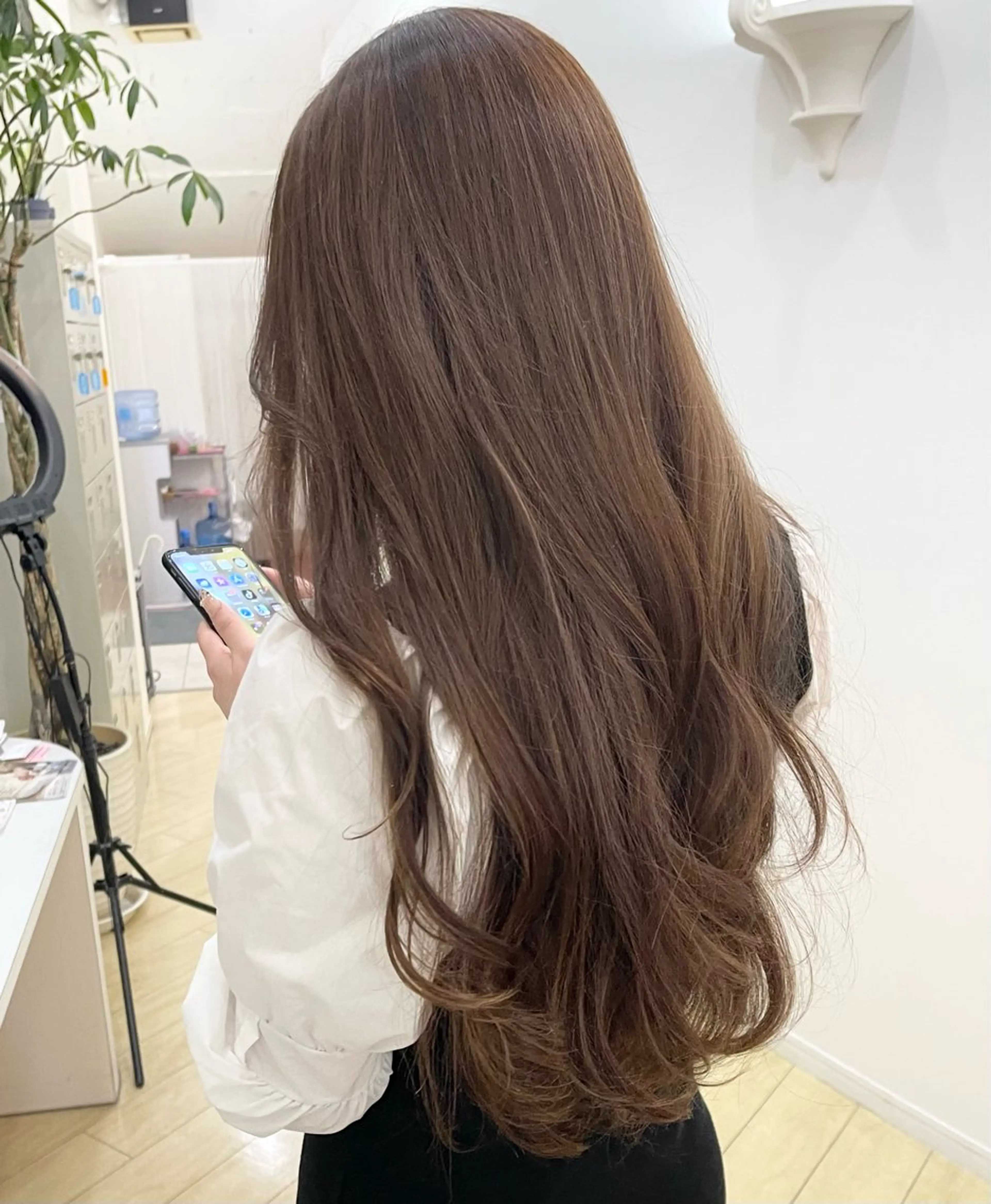 ロング カラー 伴藤 寿男のヘアスタイル