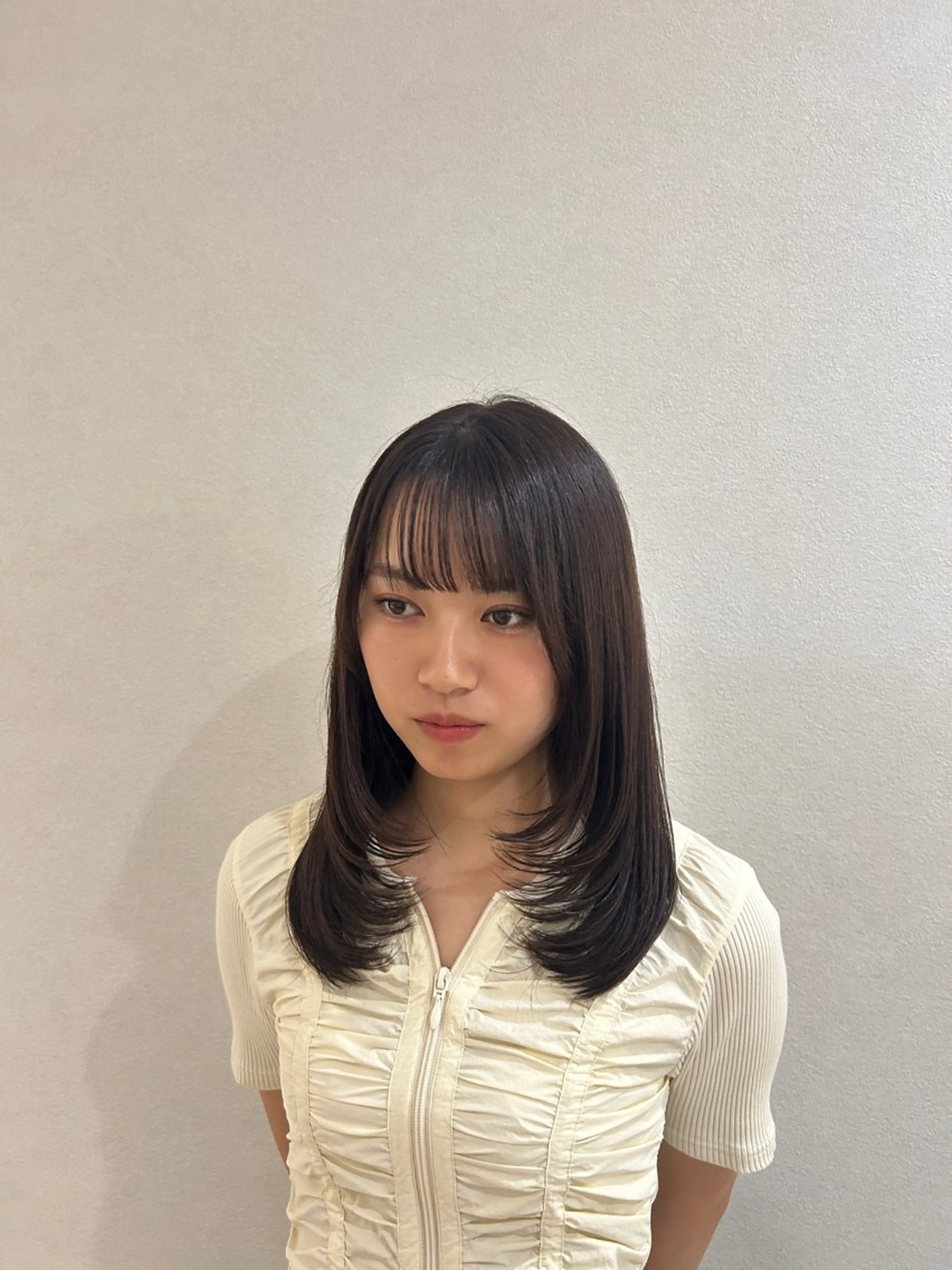 ミディアム Marin🫐/ 名駅/レイヤーカットのヘアスタイル