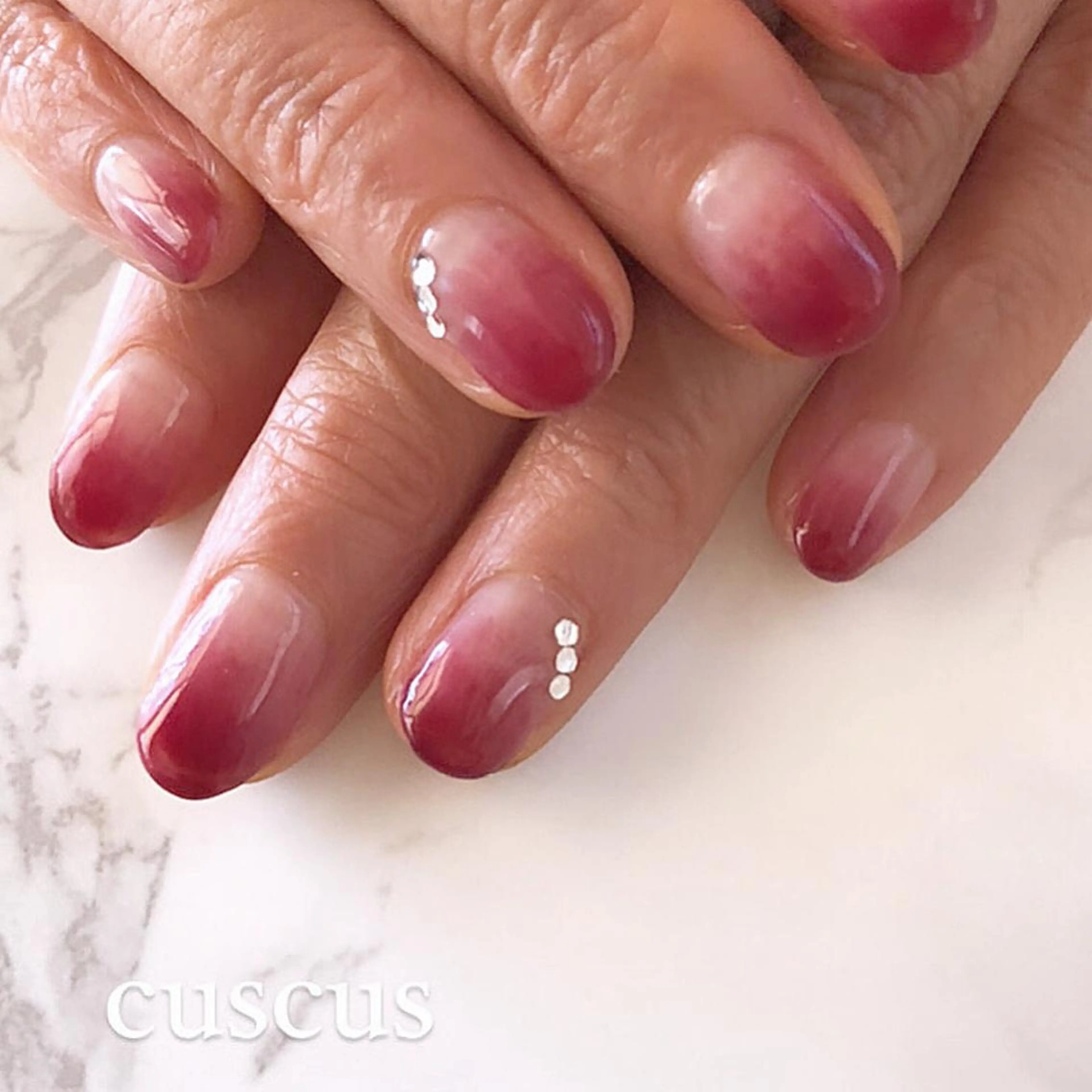 ネイル ハンドネイル ＣＵＳＣＵＳ …ｔ.akiのネイルデザイン