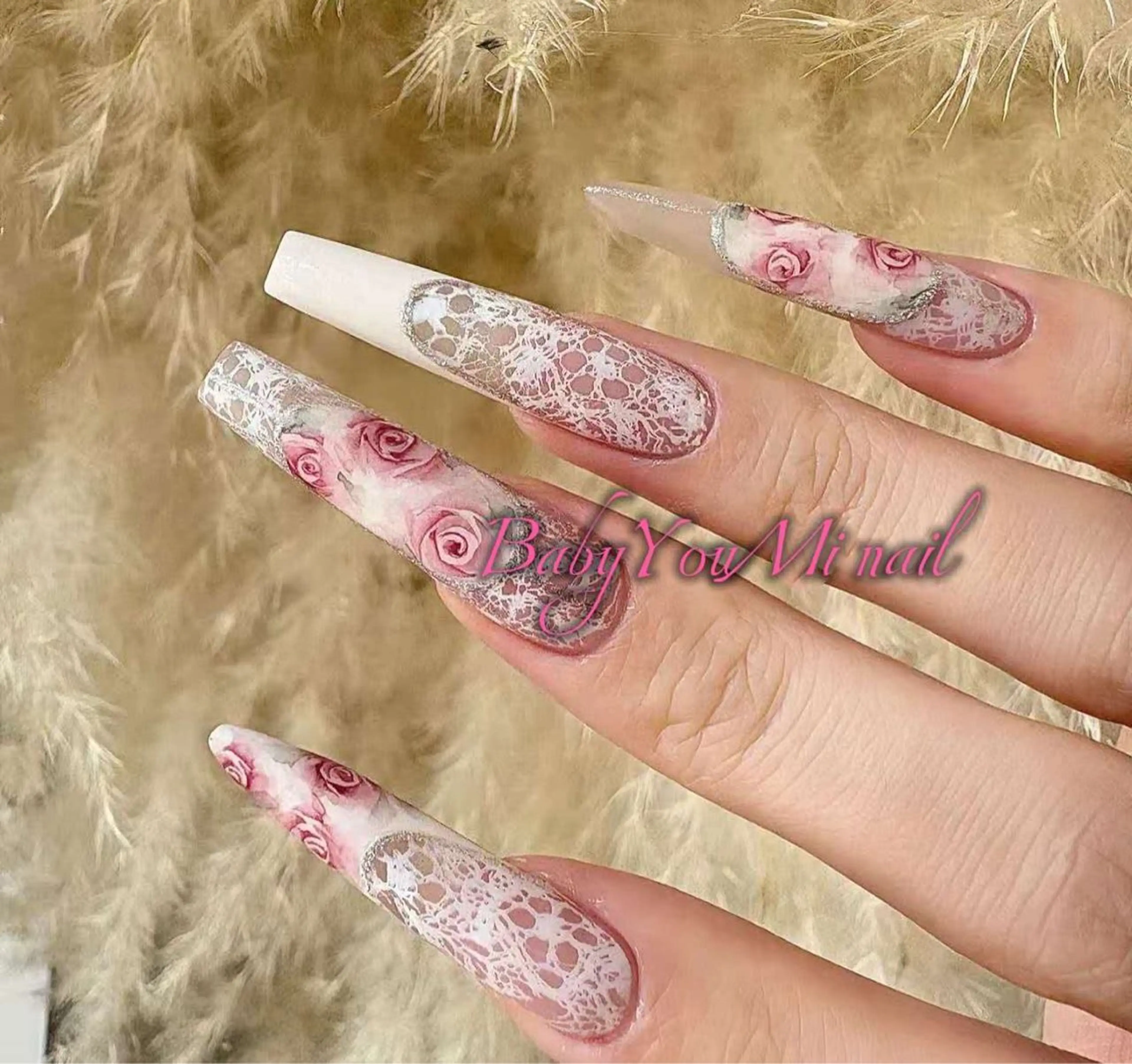 ネイル オーロラネイル フラワーネイル フットネイル フレンチネイル ジェルネイル ハンドネイル BabyYouMi nailのネイルデザイン