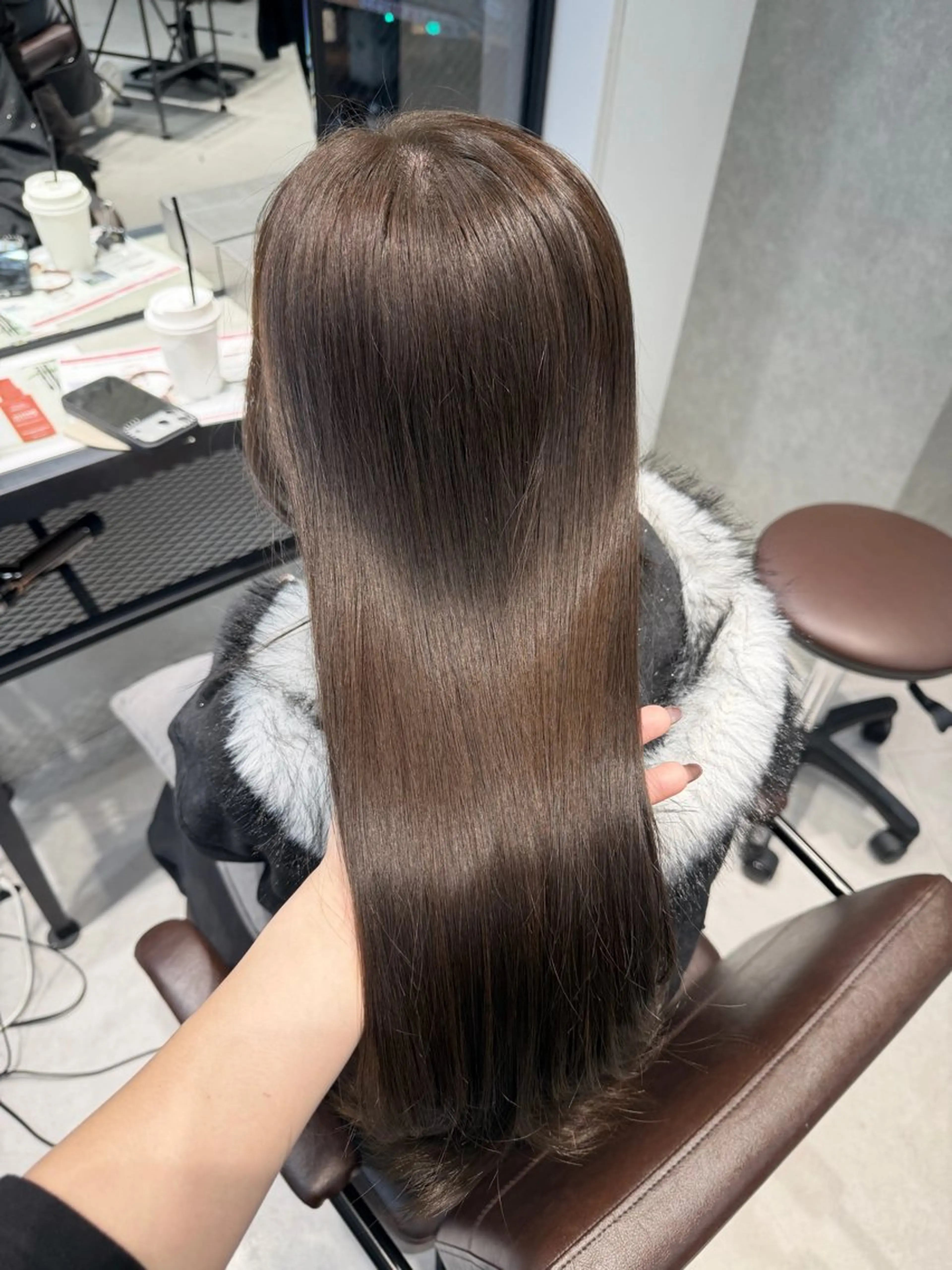 〖透明感抜群ILLUMINA COLOR🩶〗赤みやオレンジ味が出にくく柔らかい色落ち♡の写真