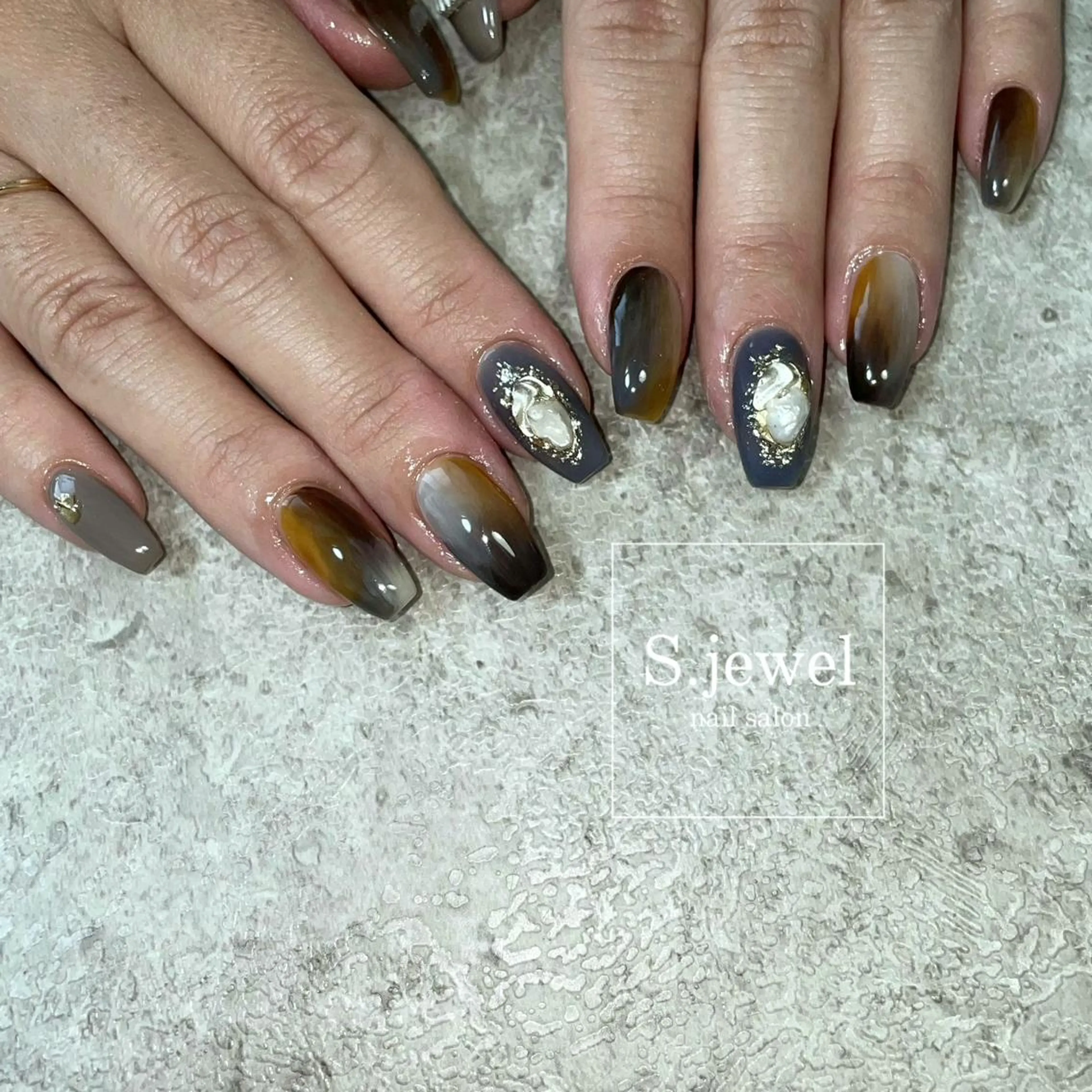 ネイル S. JEWELのネイルデザイン