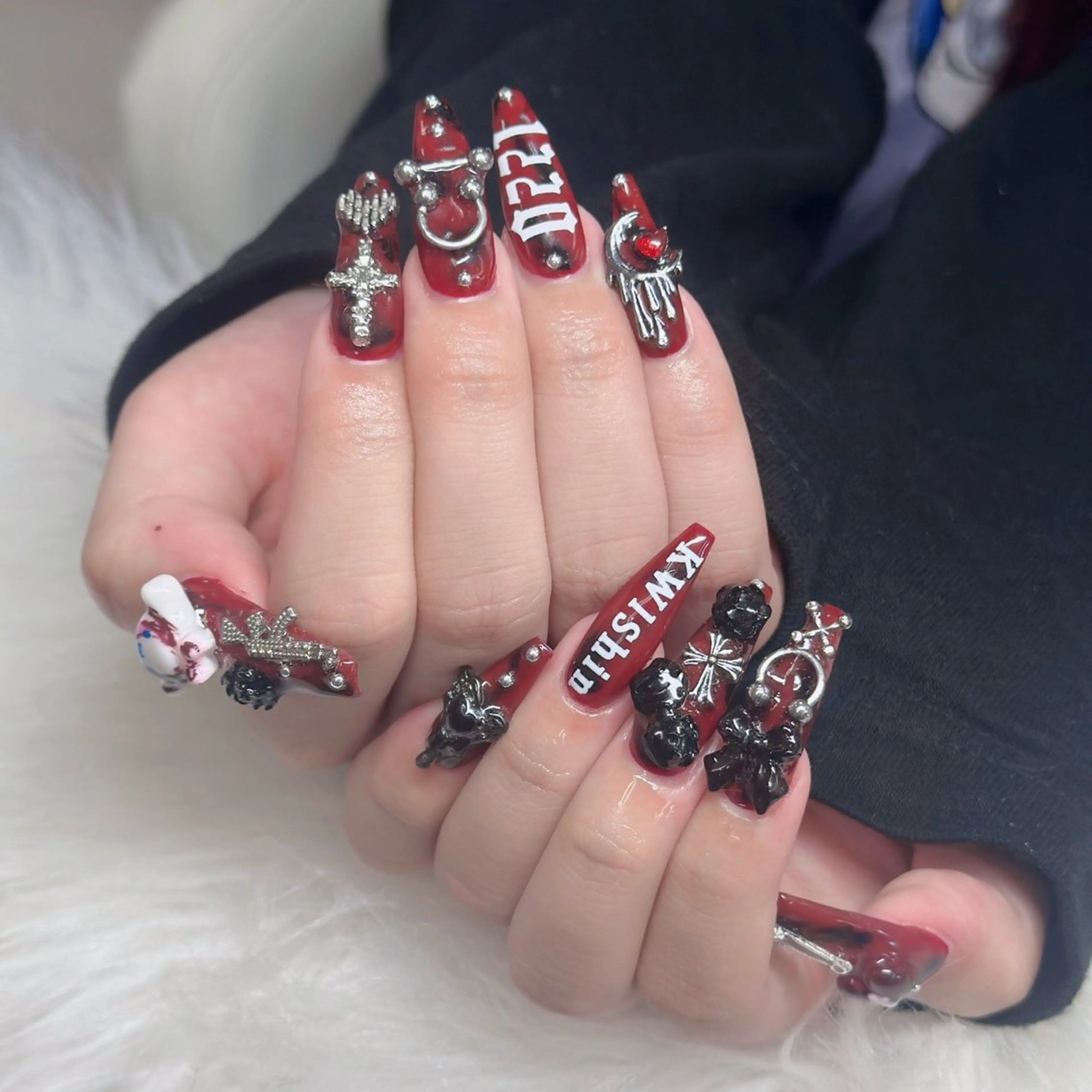 ネイル ロングネイル マグネットネイル リボン 夏ネイル スーパーロングネイル Hani Nail XUKAのネイルデザイン