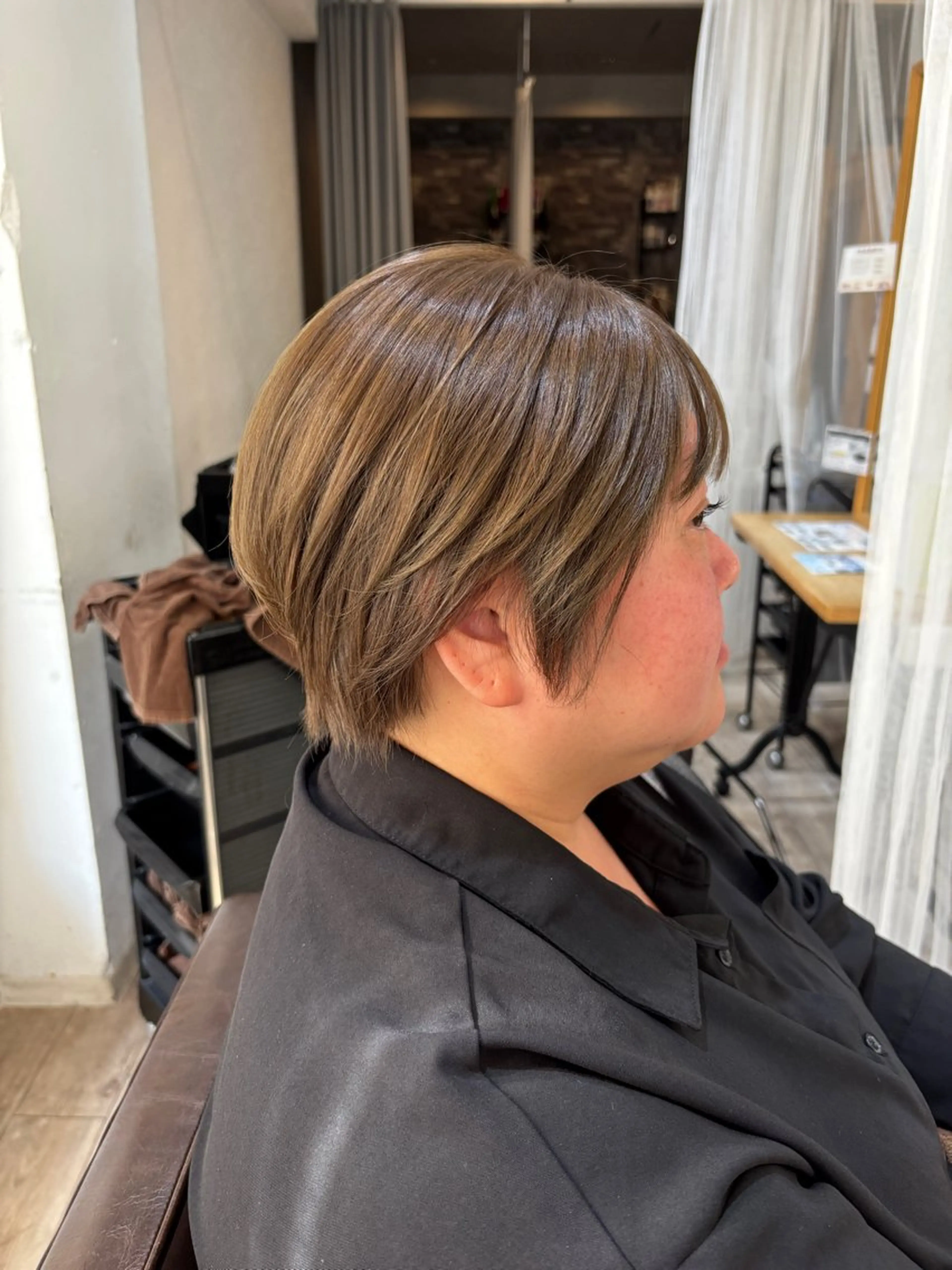 ショート re; みおのヘアスタイル