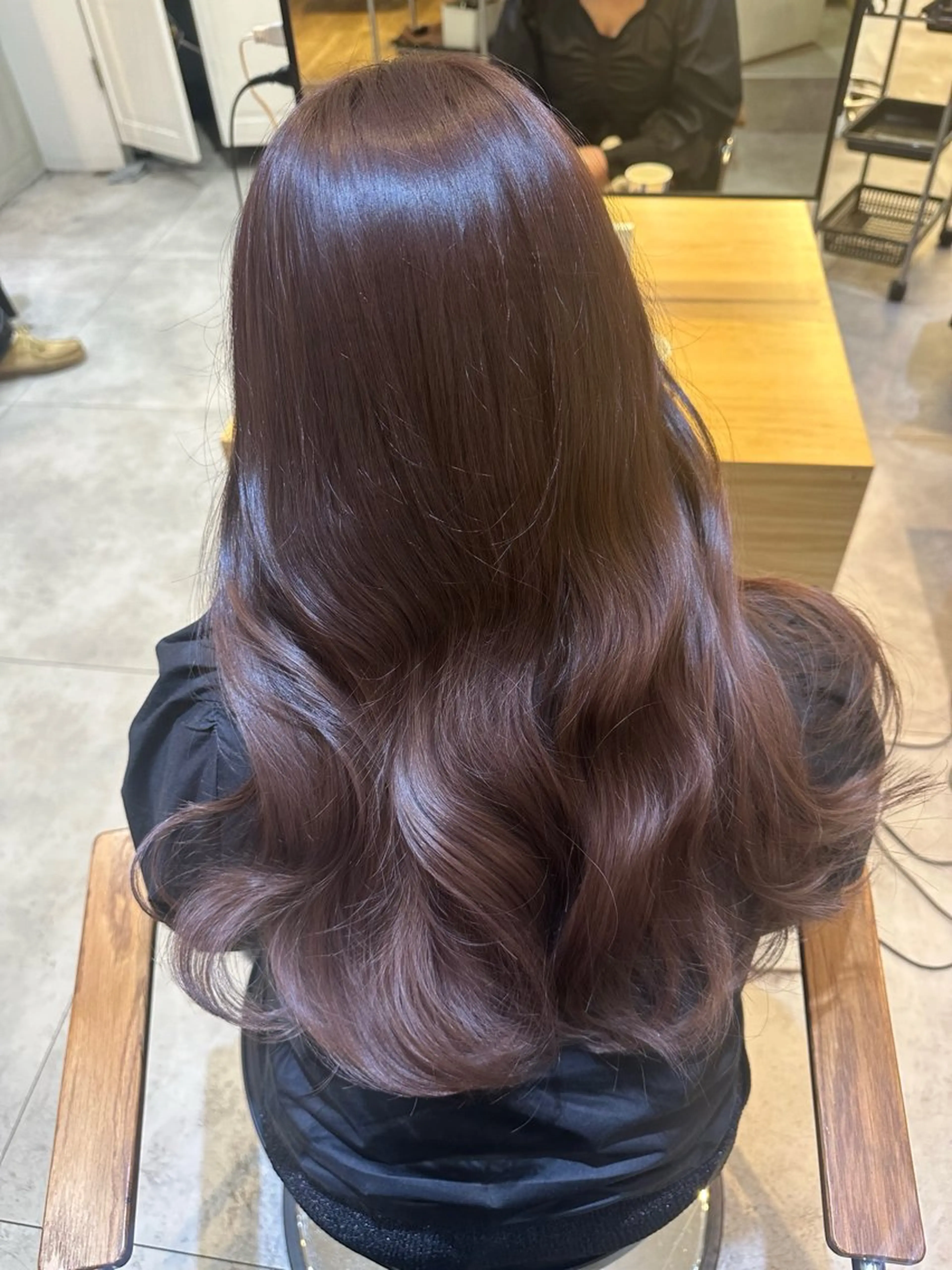 ロング MIYU透明感カラー ブリーチなしWカラーのヘアスタイル