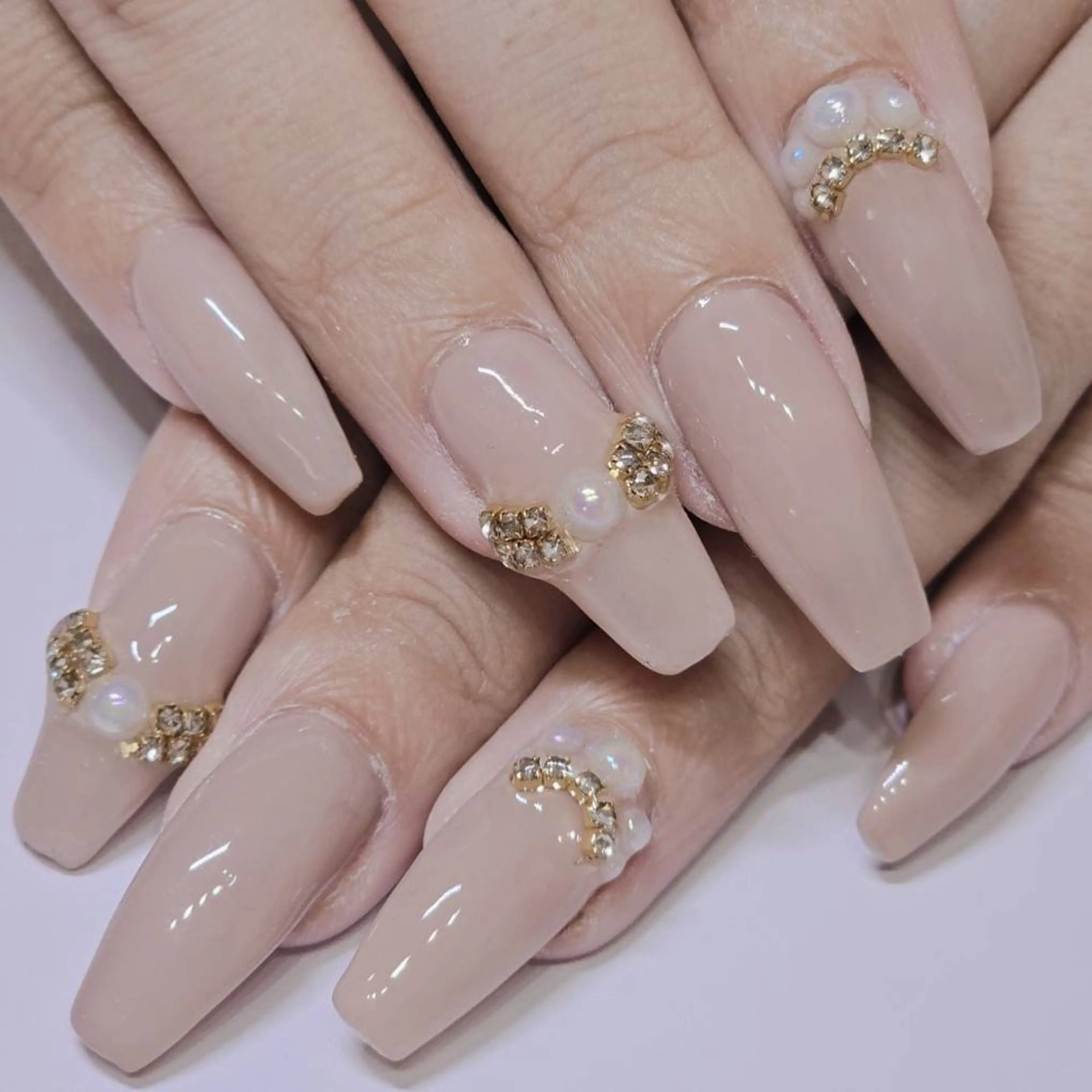 ネイル ブラウン ワンカラーネイル ハンドネイル よしだ ひろきのネイルデザイン