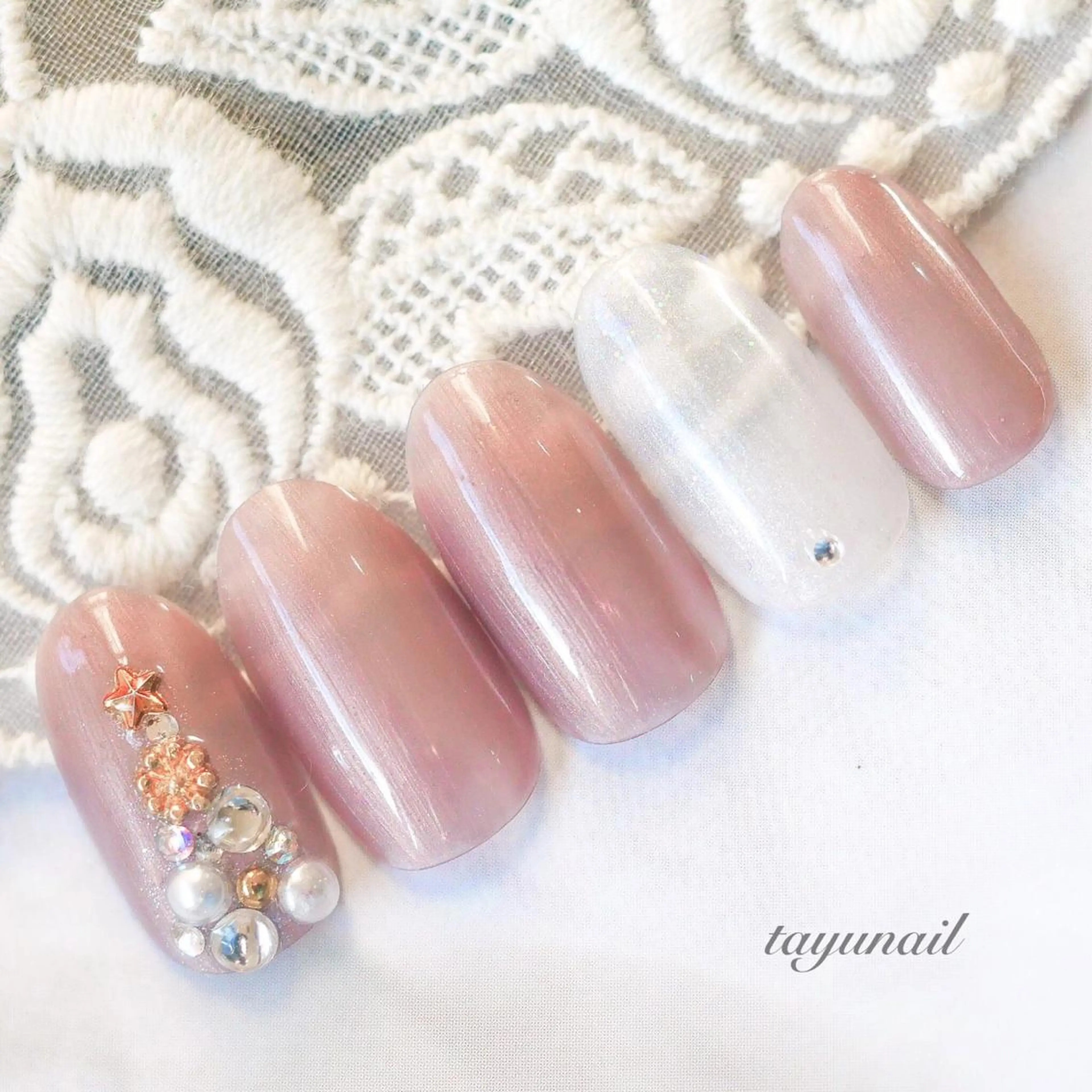 ネイル アートネイル ジェルネイル ニュアンスネイル ワンカラーネイル パラジェル ハンドネイル ネイルサロン 【たゆnail】のネイルデザイン