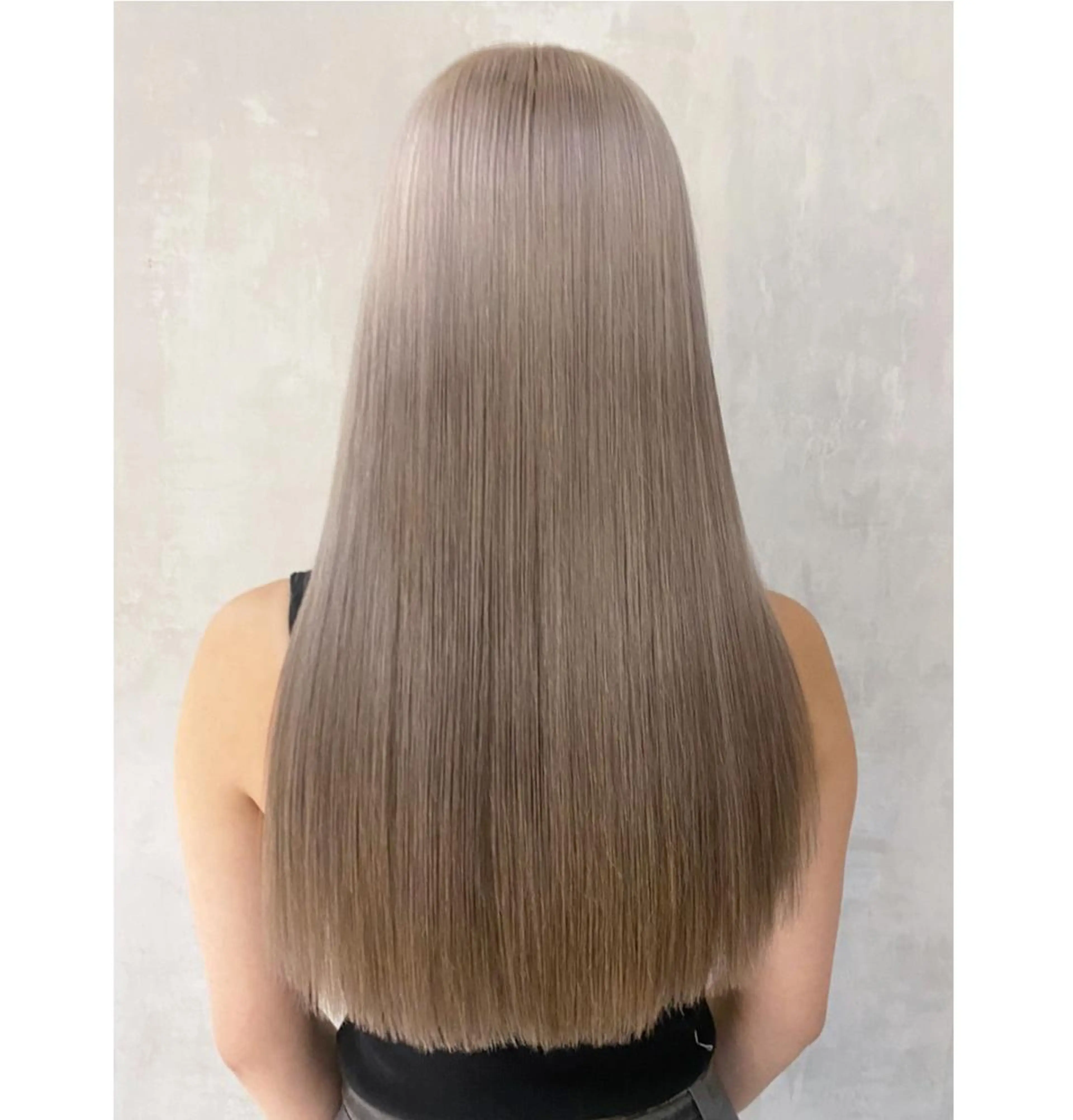 カラー パーマ ヘアアレンジ ロング ベージュカラー ホワイトベージュ カット ヘアカラー トリートメント ITbyALBUM 中野店のヘアスタイル