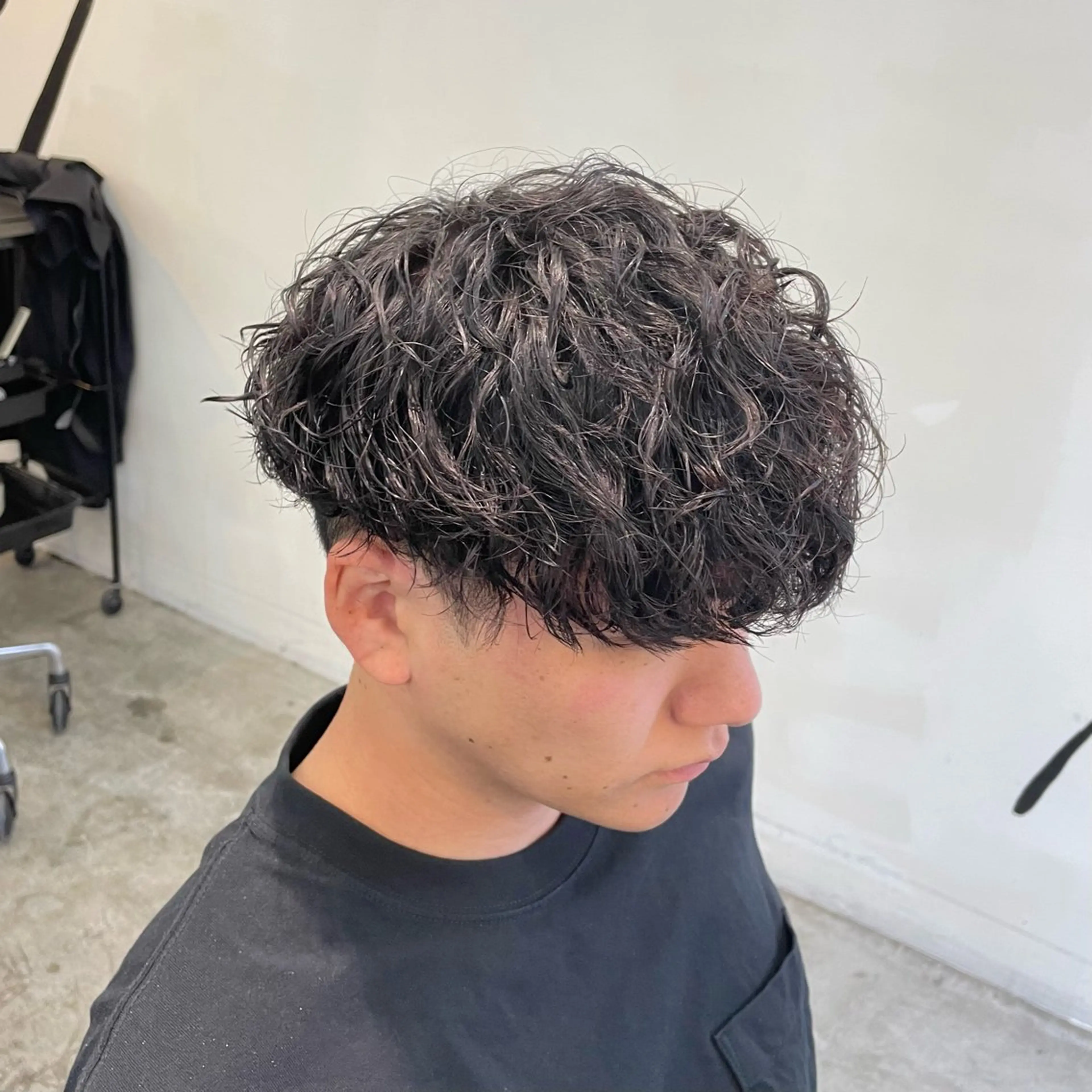 ショート パーマ メンズ スペインカール カット パーマ メンズ特化美容師/ 藤戸 椋のヘアスタイル