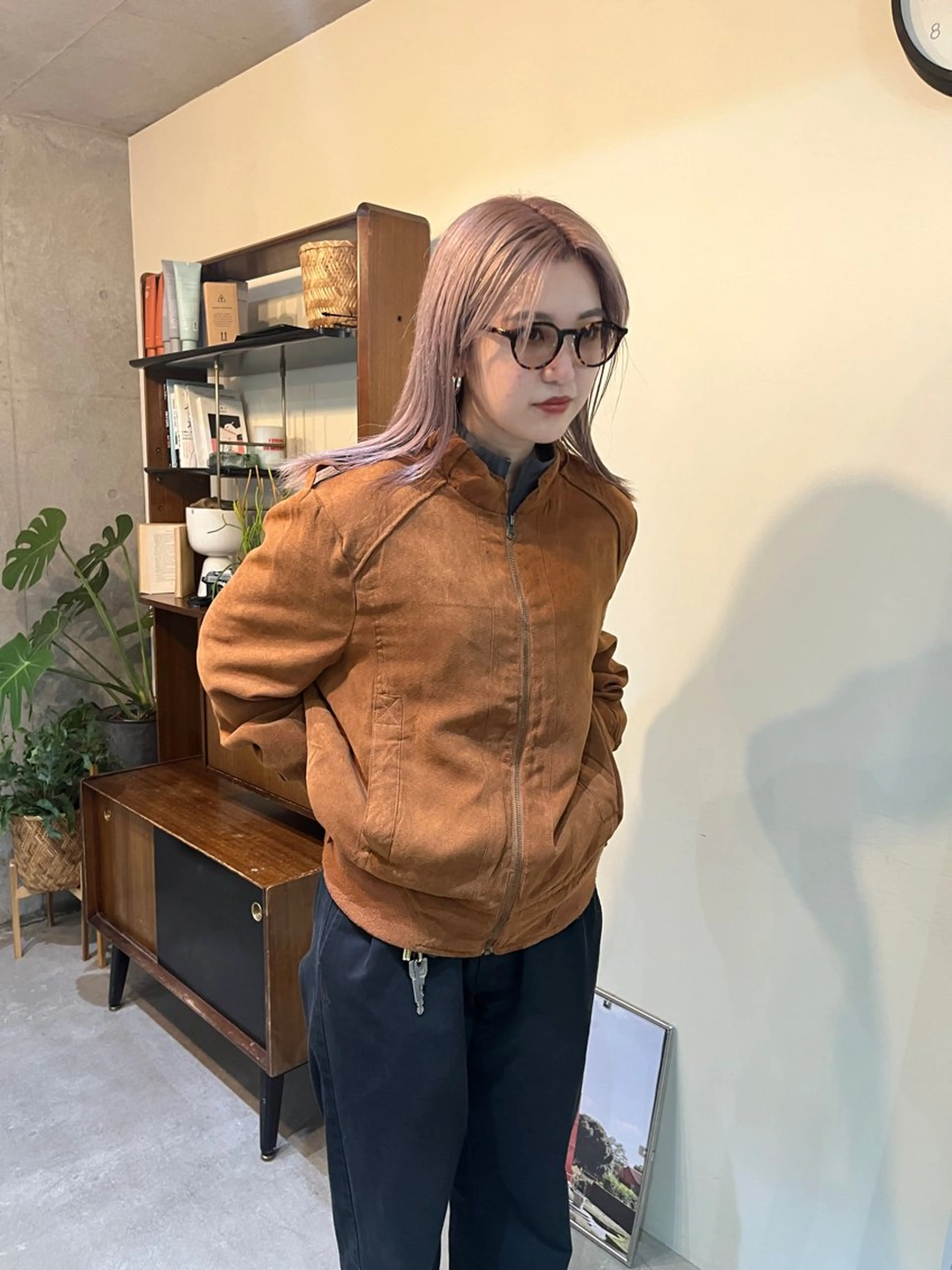 ミディアム レイヤーカット\ウル フ　chinatsuのヘアスタイル