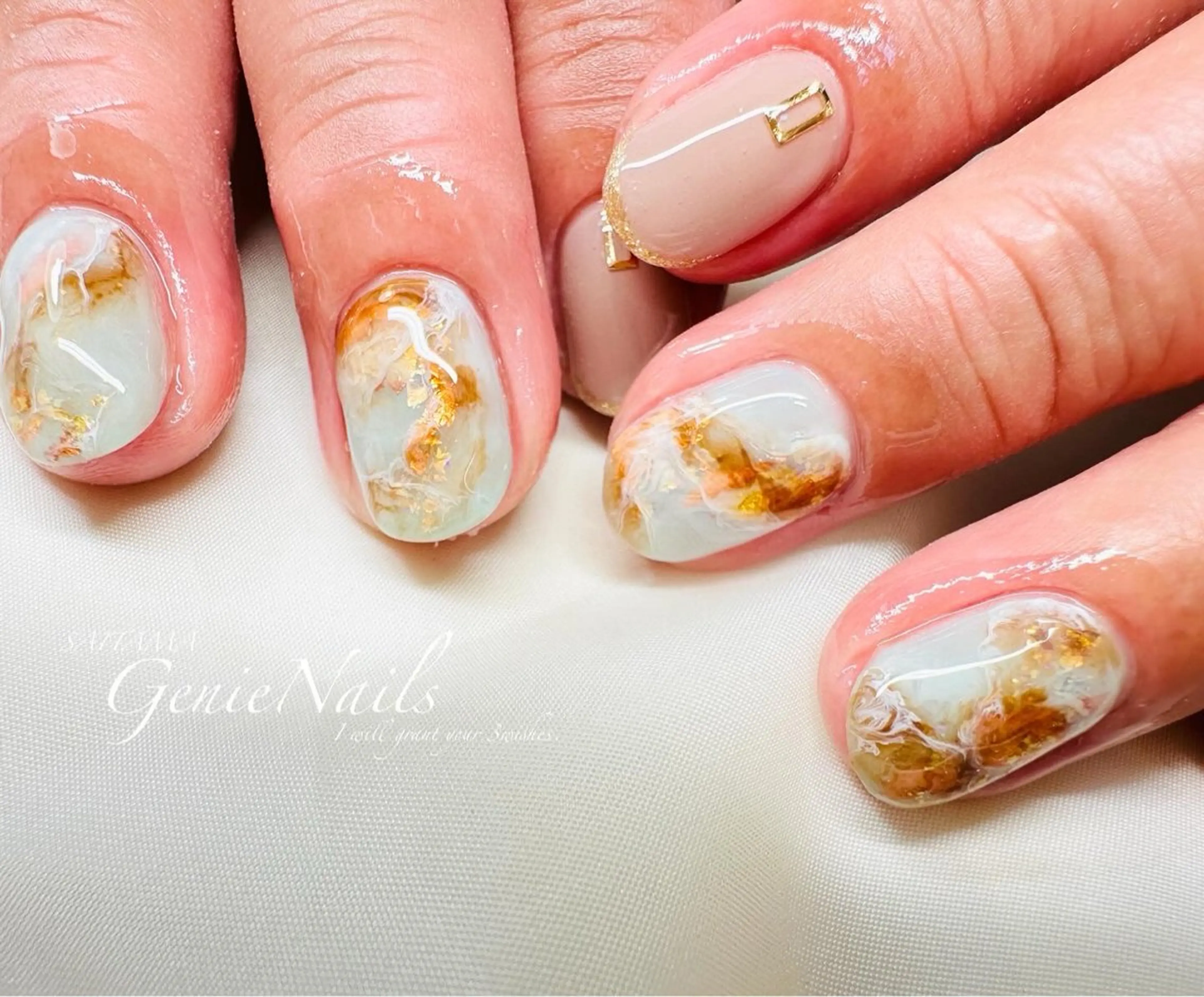 メンズ ネイル アートネイル 長さ出し ロングネイル 持ち込み ニュアンスネイル Genie Nailsのネイルデザイン