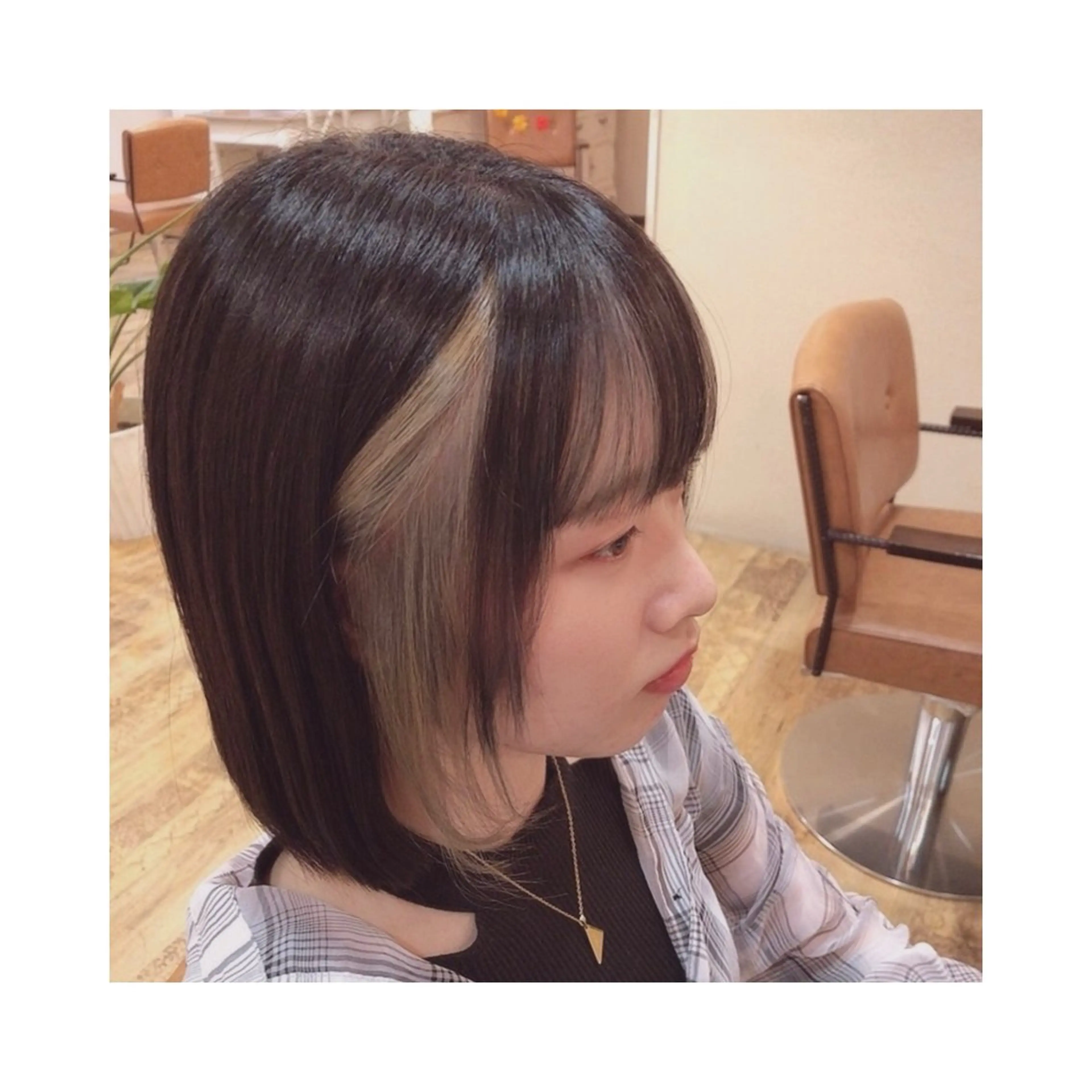 【デザインカラー】インナーブリーチ+ワンカラーの写真