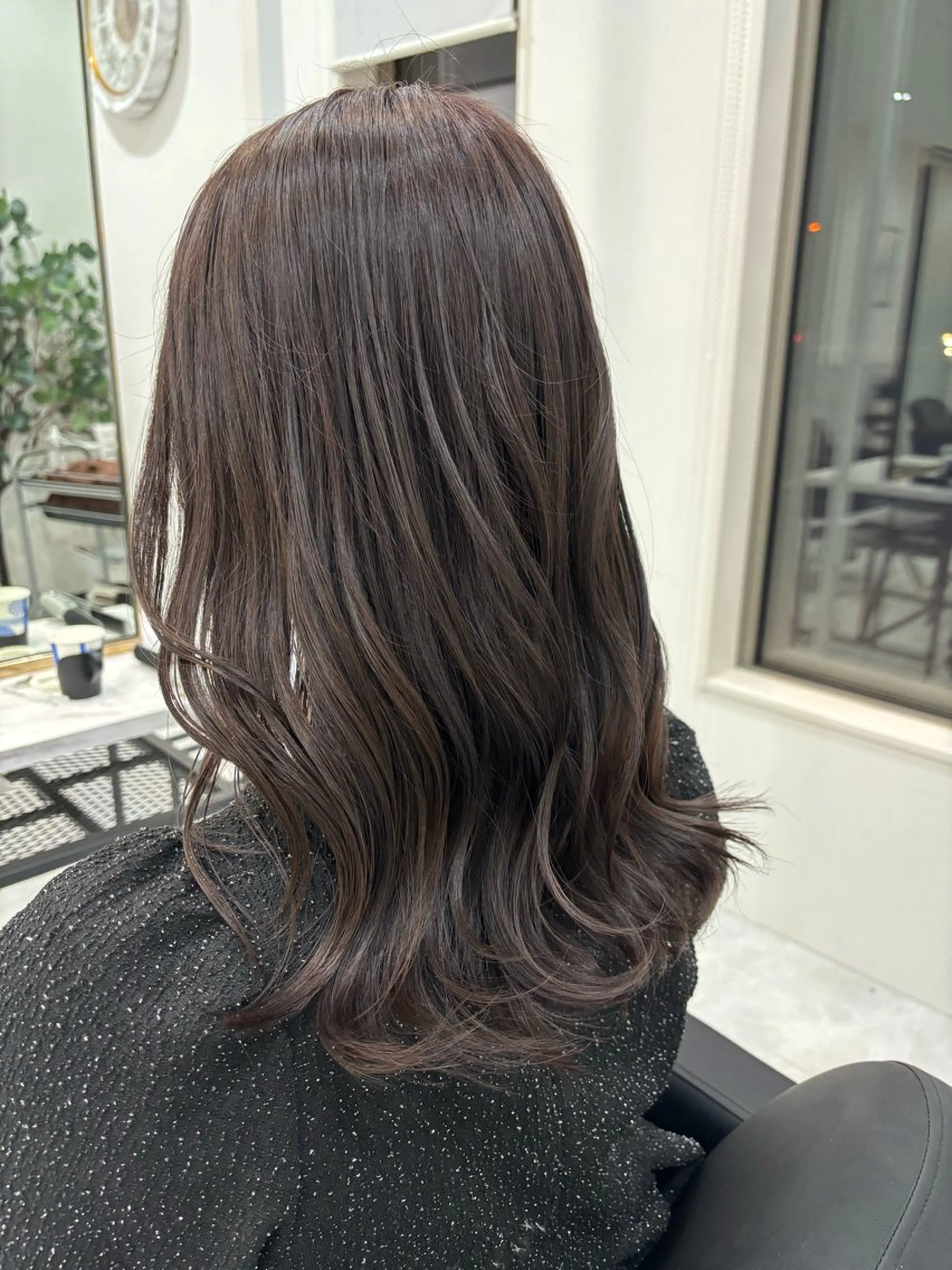 ミディアム ミディアムパーマ ハイライト SOYON船橋店 西澤元気のヘアスタイル