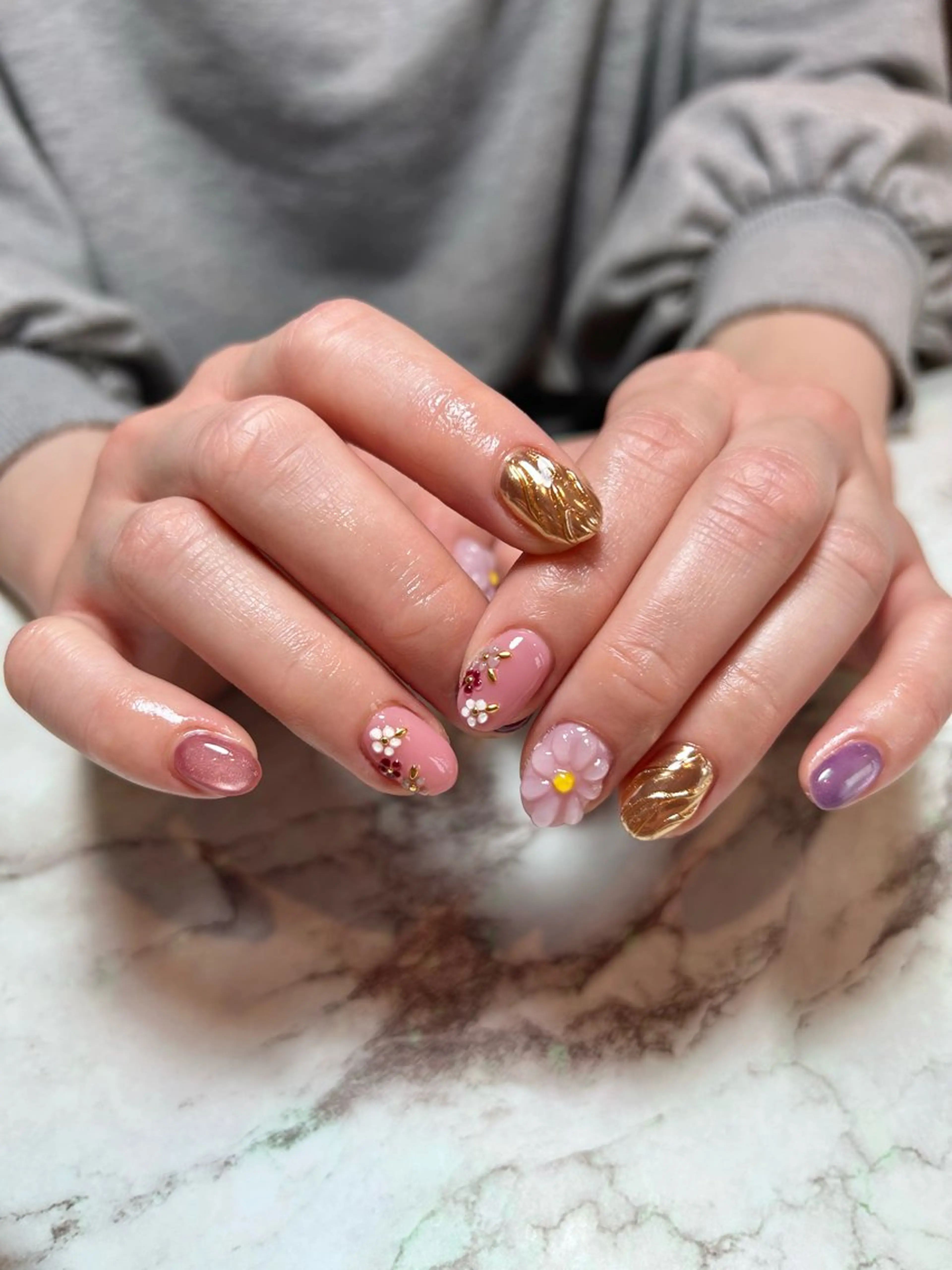 ネイル ハンドネイル フットネイル TESORO nailのネイルデザイン