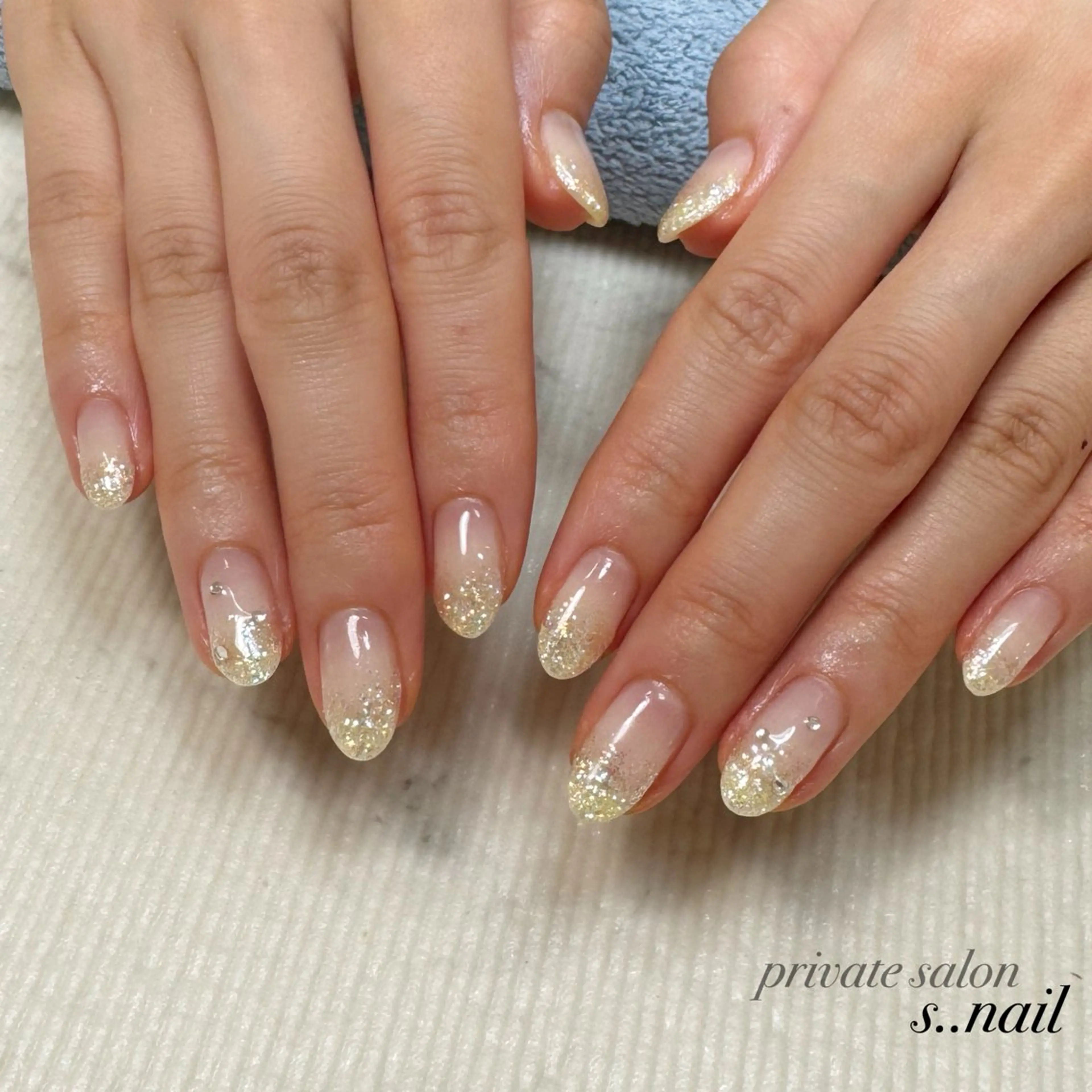 ネイル 黄色 ハンドネイル フットネイル s..nail / MORITAのネイルデザイン