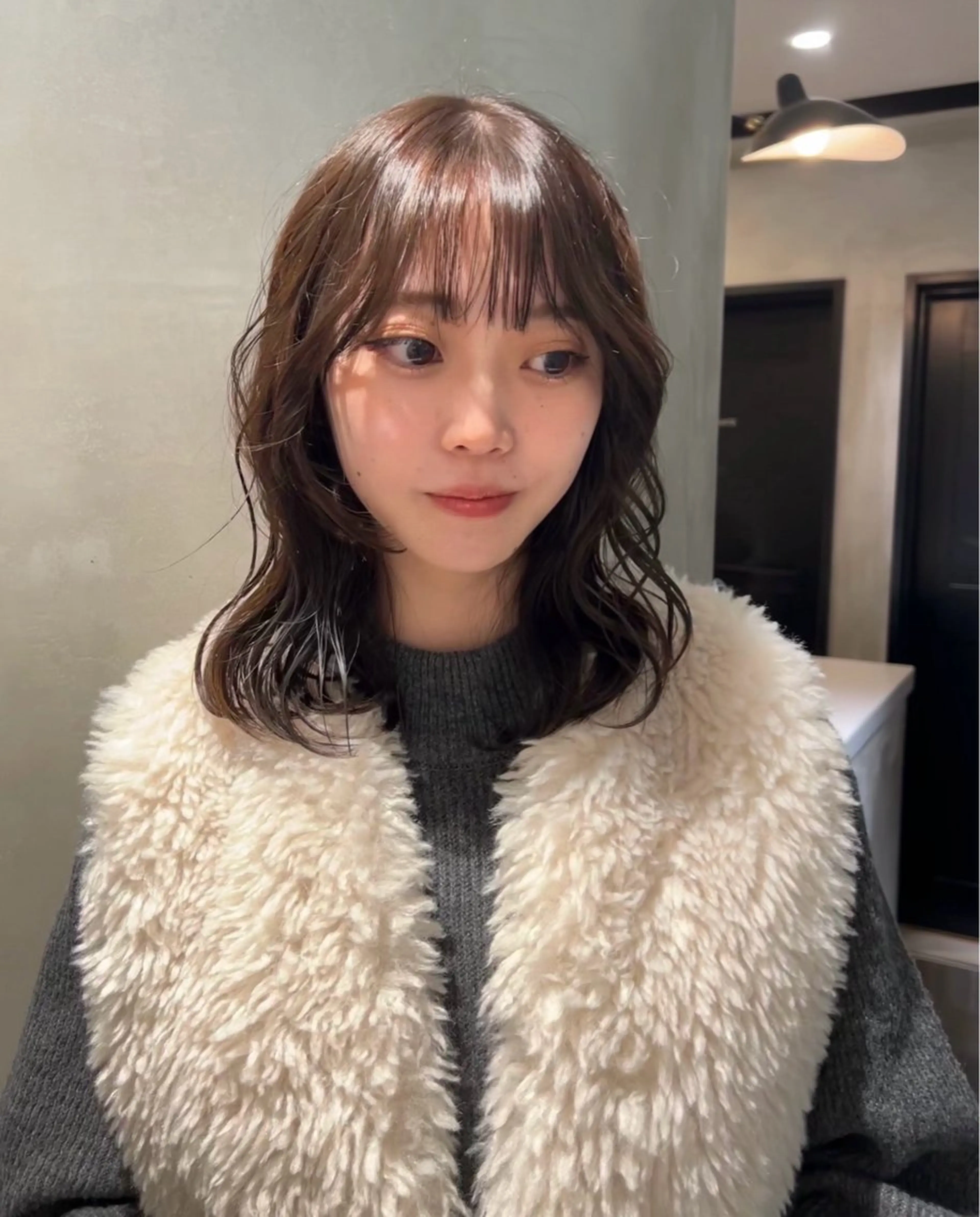 ミディアム カラー ヘアカラー トリートメント タナカ カナ🫧のヘアスタイル