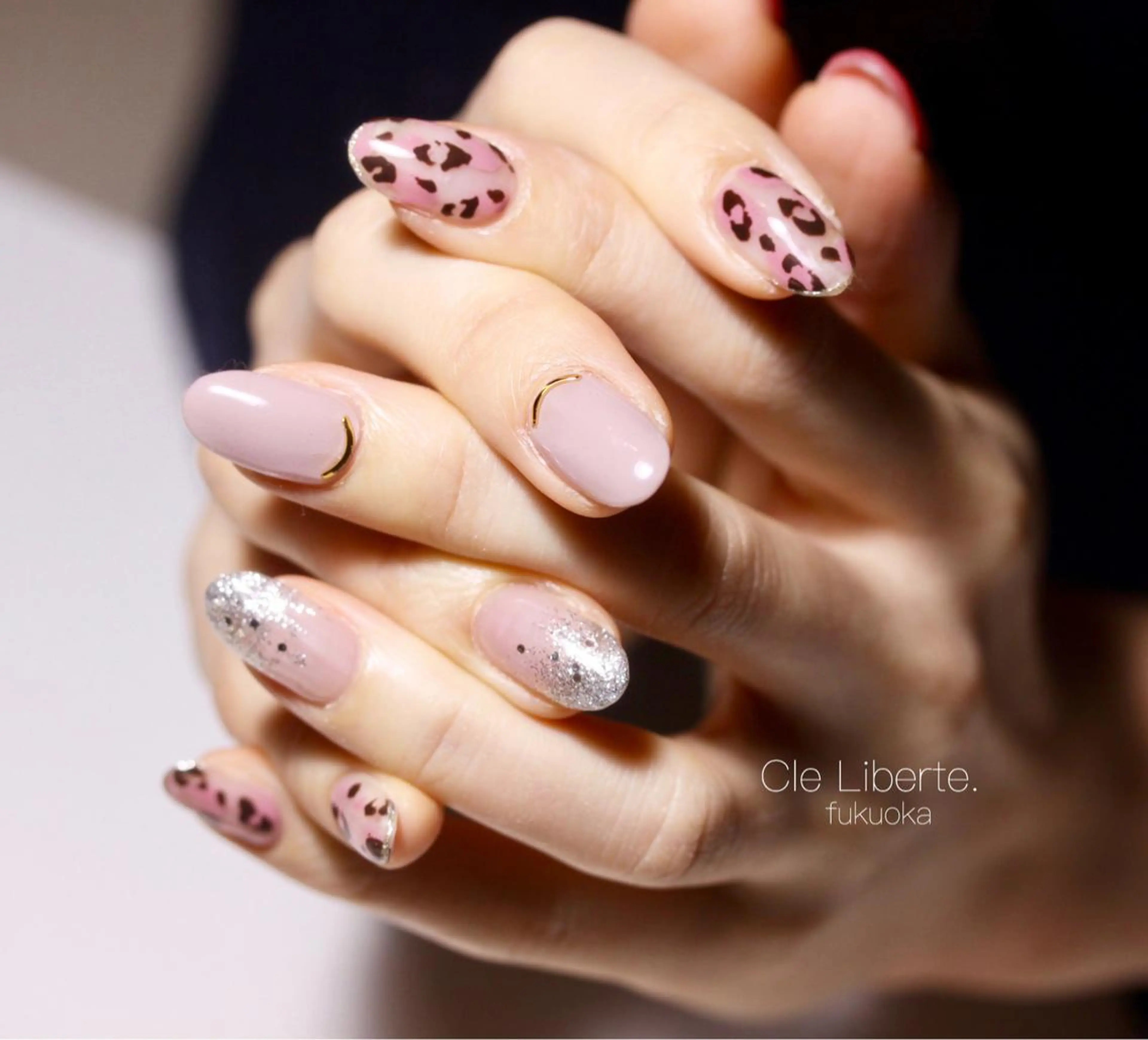 ネイル アニマル柄 クリアネイル Elio所属・Elio 国泰寺のネイルデザイン