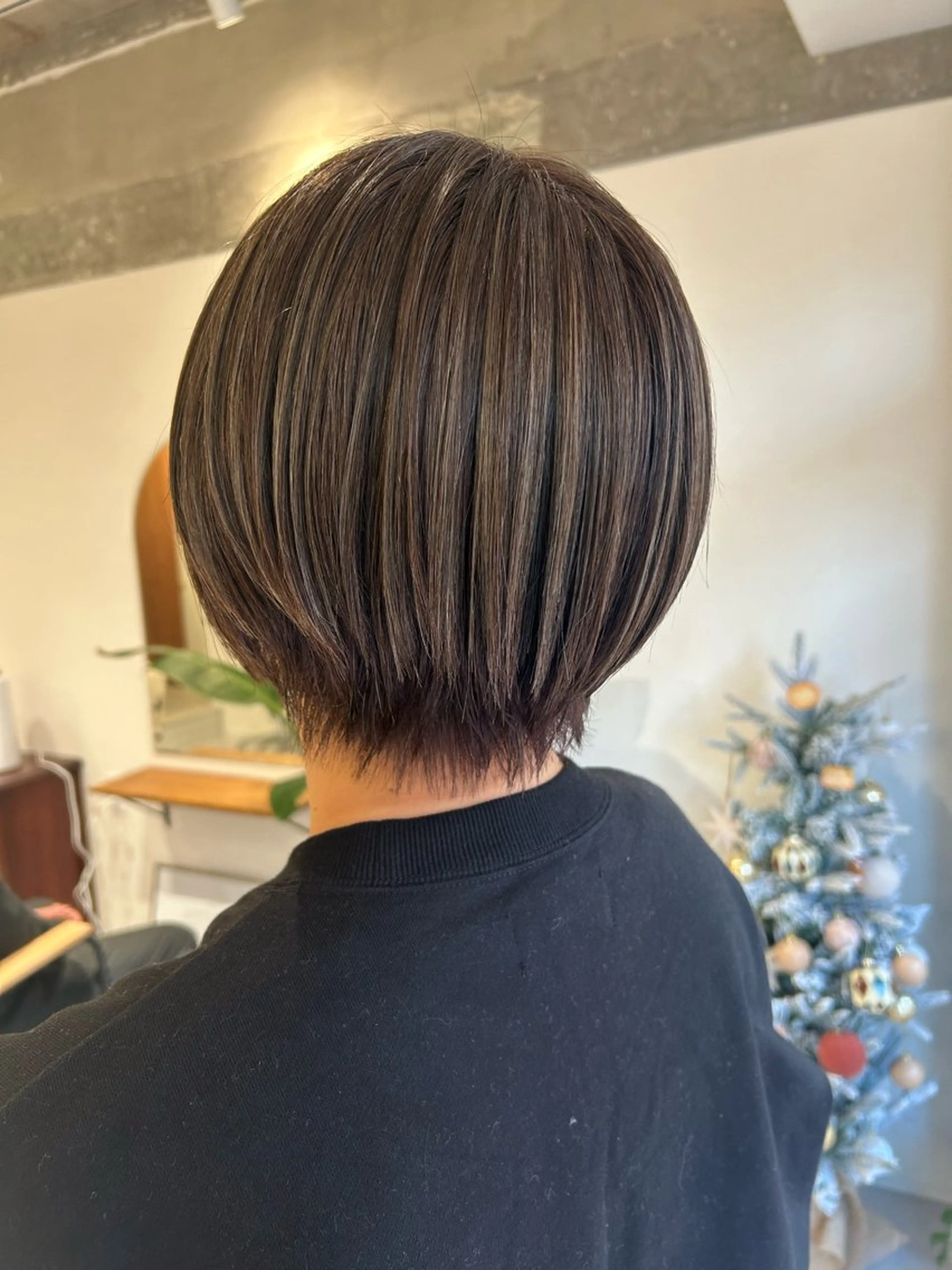 カラー 神部 あずみのヘアスタイル